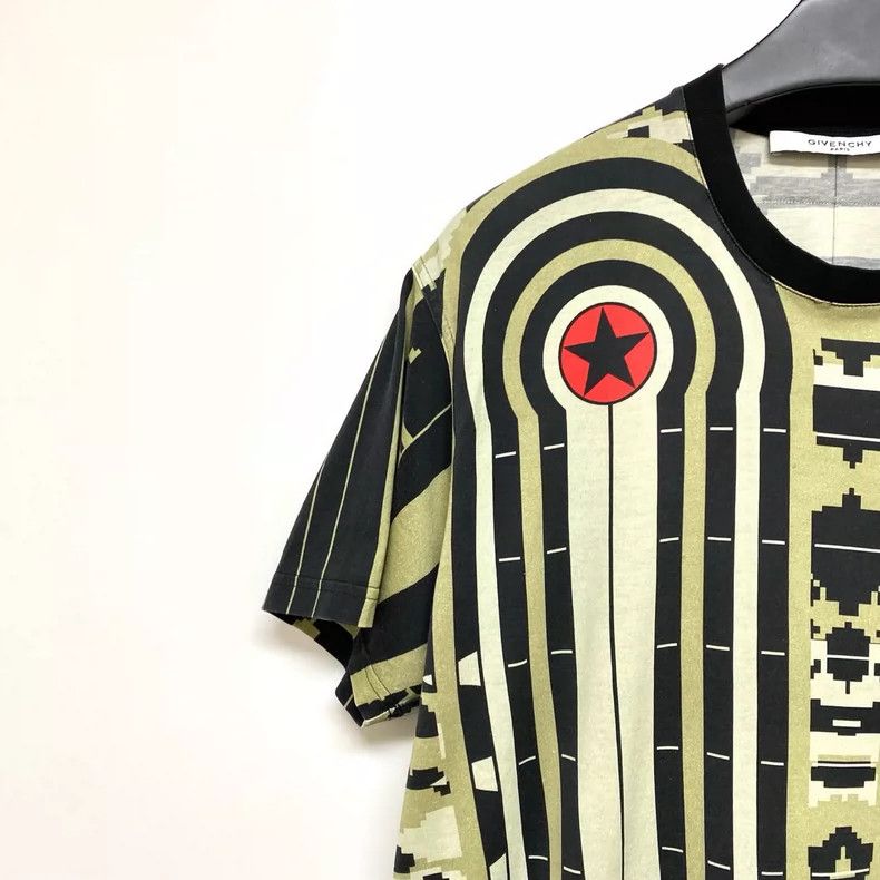 Givenchy Givenchy Robot Short Sleeve, XXS Size Size US XXS / EU 40 - 5 Thumbnail