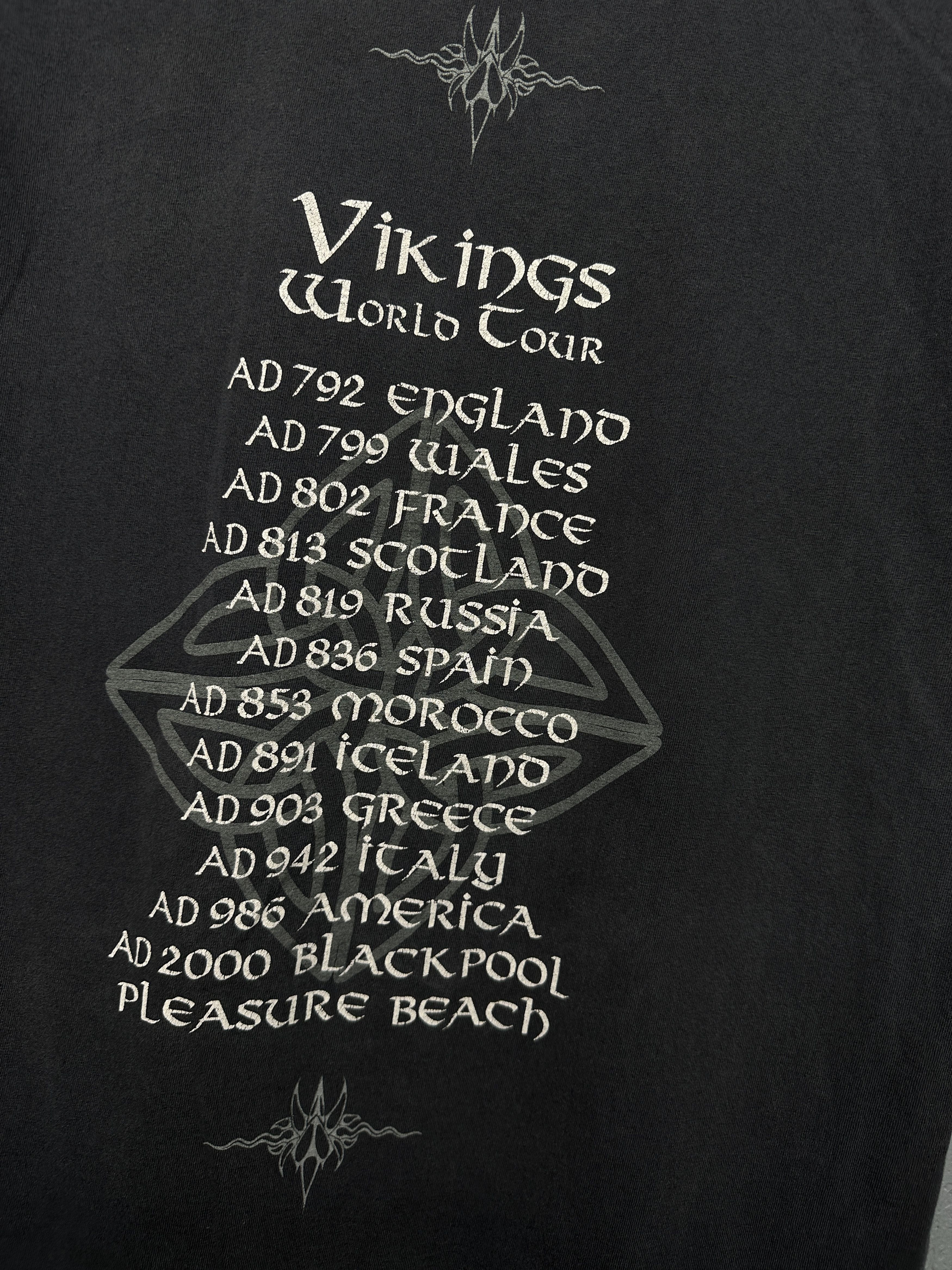 Vintage Viking World Tour Vintage Mens T-Shirt Size US S / EU 44-46 / 1 - 9 Thumbnail