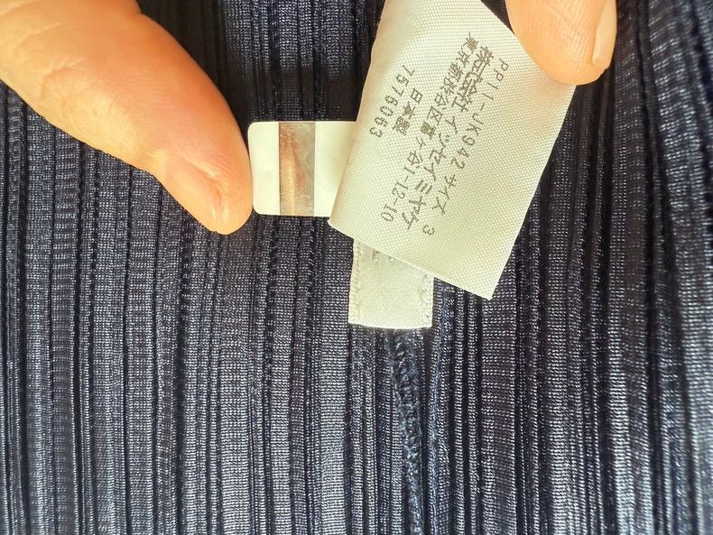 Issey Miyake Issey Miyake Navy blue top Size L / US 10 / IT 46 - 4 Thumbnail