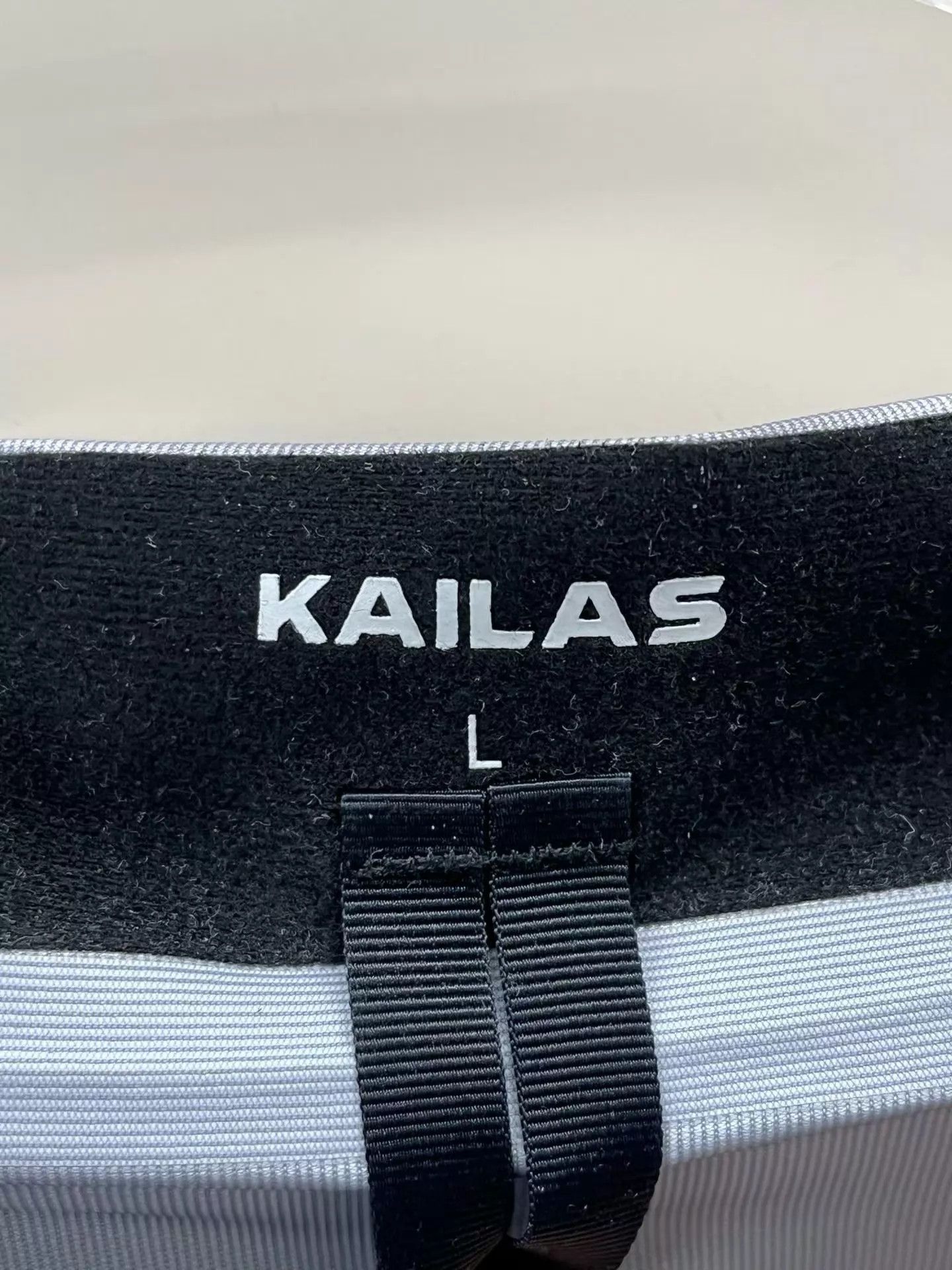 Other KAILAS 26 Bogda Outdoor Hard Shell Jacket L Size US L / EU 52-54 / 3 - 3 Thumbnail