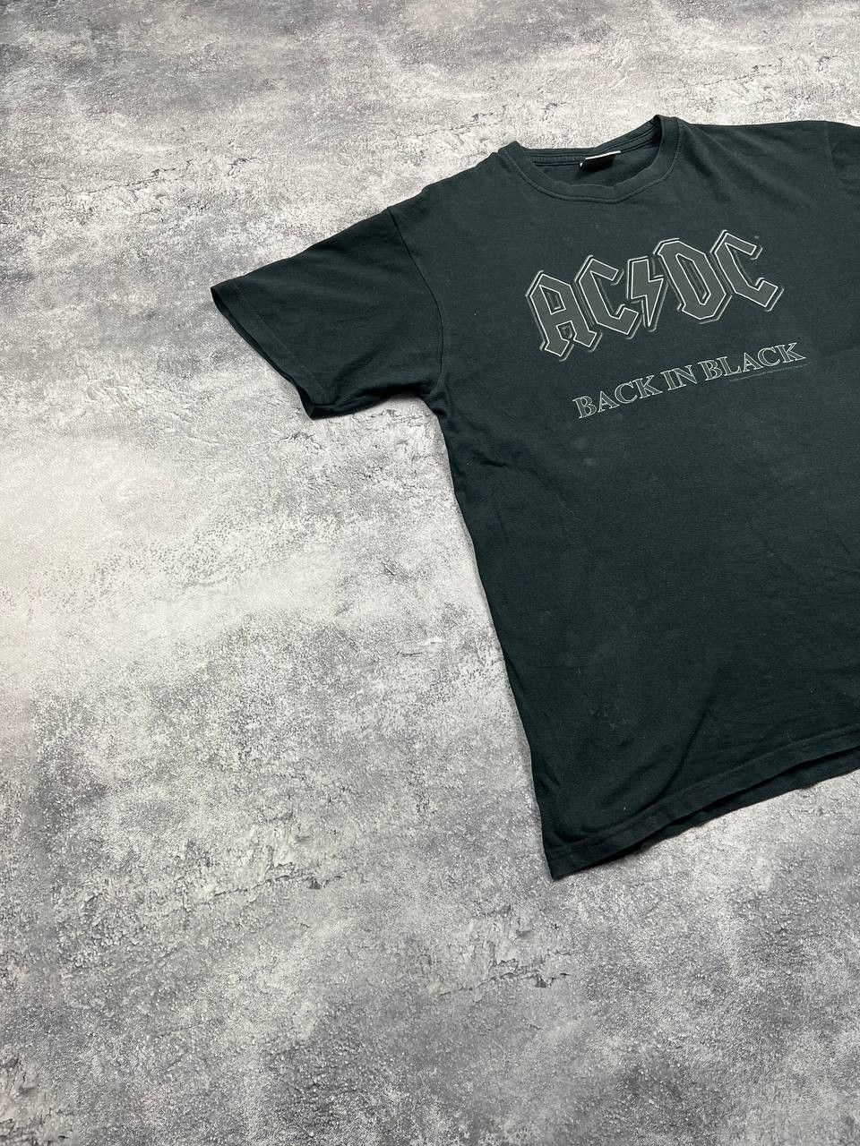 AC/DC Vintage 2004S AC/DC T-Shirt Back In Back Album T-shirt Bend Size US L / EU 52-54 / 3 - 2 Thumbnail