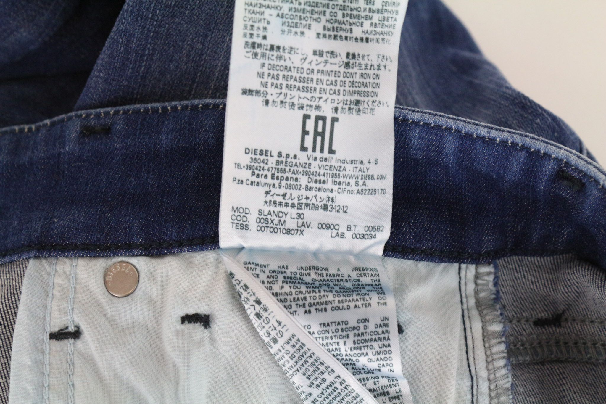 Diesel SLANDY 0090Q W26/L30 Blue Stretch Jeans 70947 Size 26" / US 2 / IT 38 - 10 Thumbnail