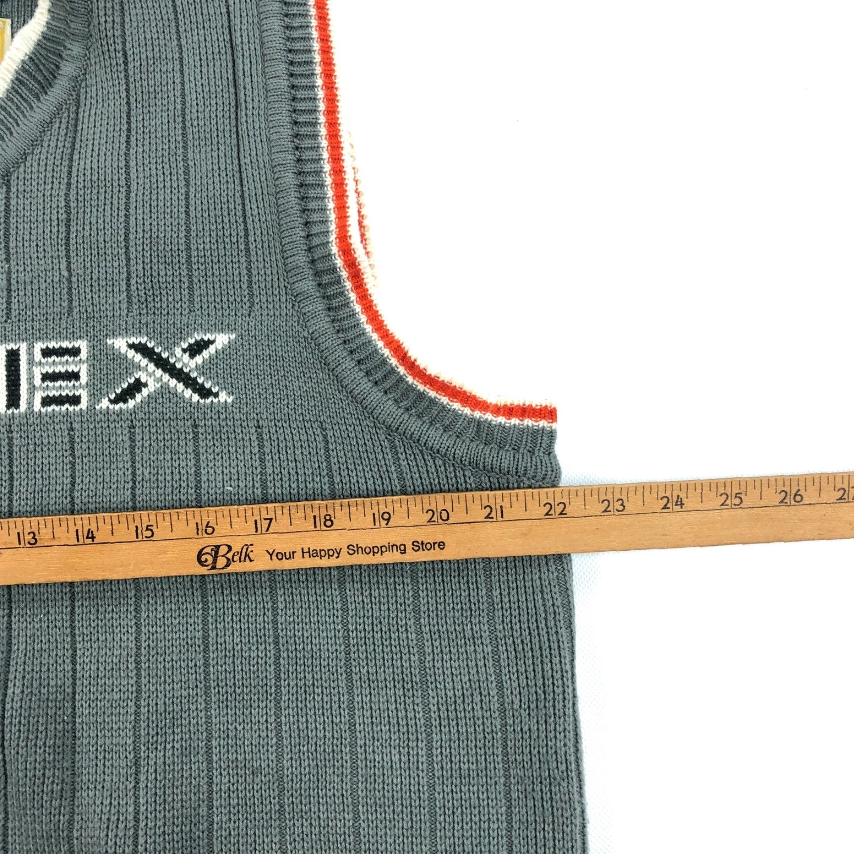 Avirex VINTAGE Avirex Sweater Vest Mens L Preppy Tennis Sleeveless Gray V-Neck Twotone Knit Shirt Size US L / EU 52-54 / 3 - 6 Thumbnail
