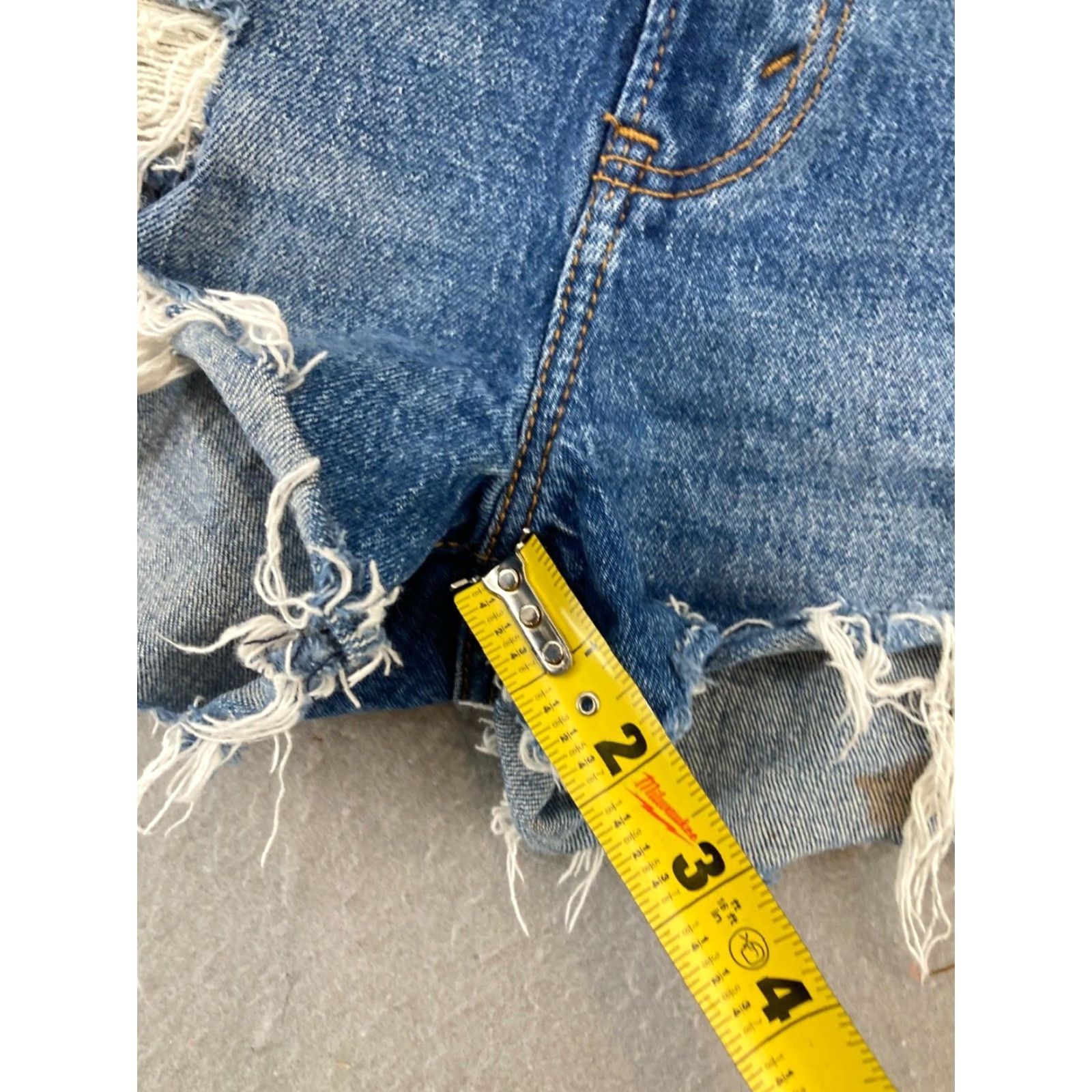 Abercrombie & Fitch Abercrombie & Fitch Womens Shorts High Rise Mom Denim 26 Blue 2 US Size 2 Adults Size 26" / US 2 / IT 38 - 5 Thumbnail