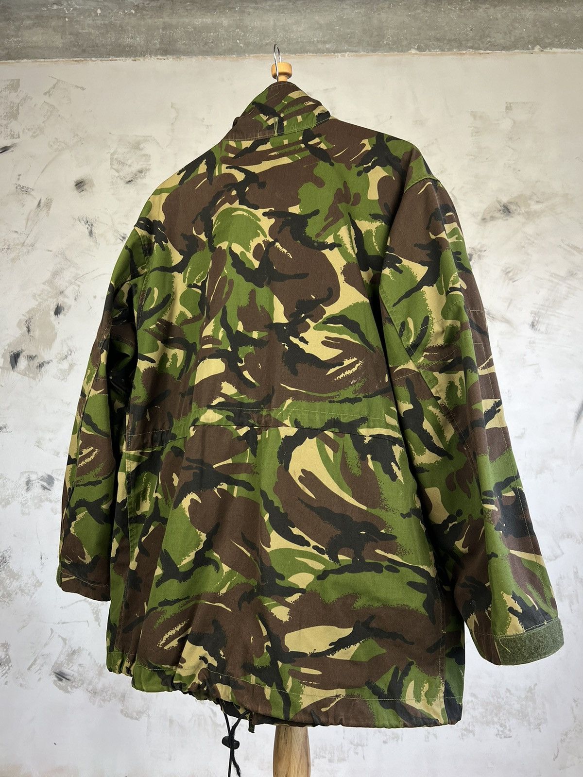 Vintage Vintage British Military Camo Jacket Size 170/112 XL - XXL Size US XXL / EU 58 / 5 - 5 Thumbnail