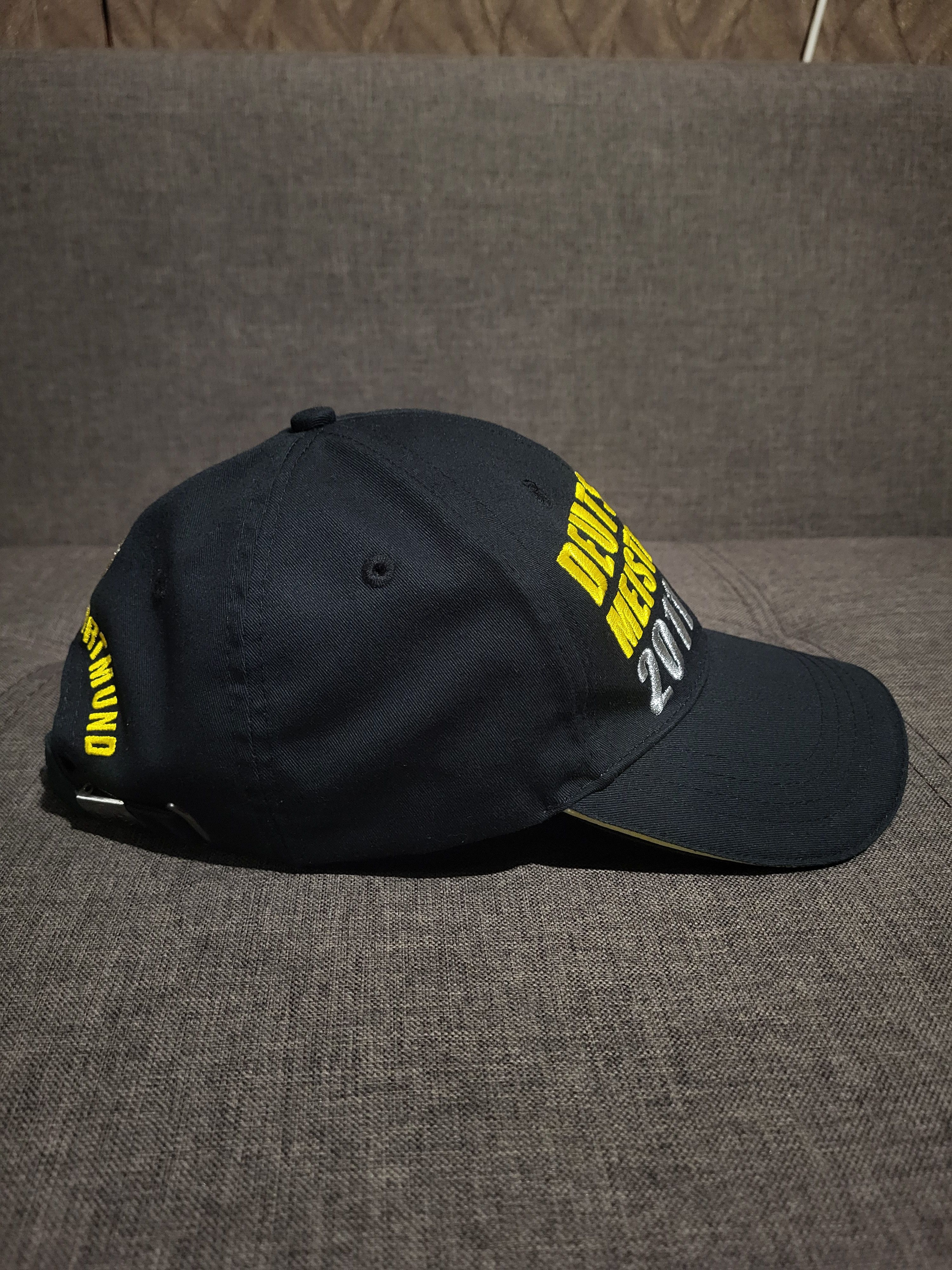 Vintage vintage Deutscher meister 2011 borussia dortmund Size ONE SIZE - 6 Thumbnail