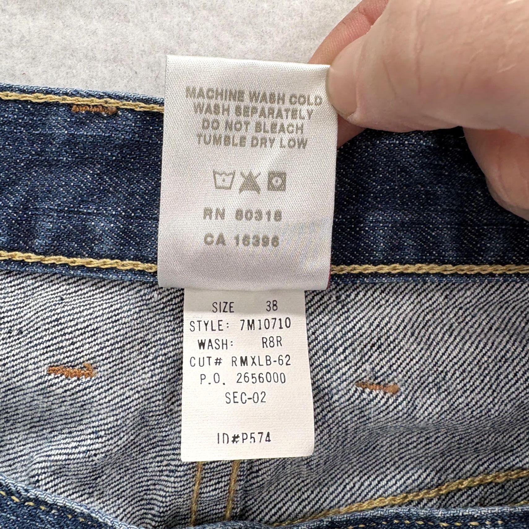 Lucky Brand VINTAGE Lucky Brand Jeans Mens 38x32 Bootcut Blue Medium Wash Relaxed 2002 Y2K Dungarees Smart Marketing Size US 38 / EU 54 - 4 Thumbnail