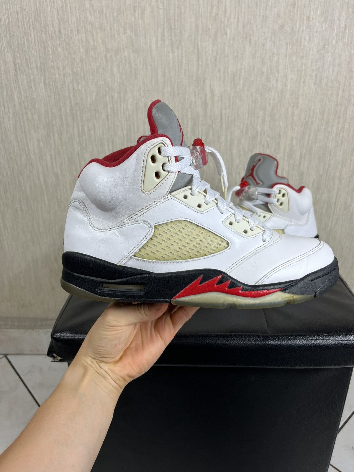 Jordan Brand × Nike × Vintage Vintage OG Nike air Jordan 5 V fire red sneakers 2012 retro Size US 7.5 / EU 40-41 - 3 Thumbnail