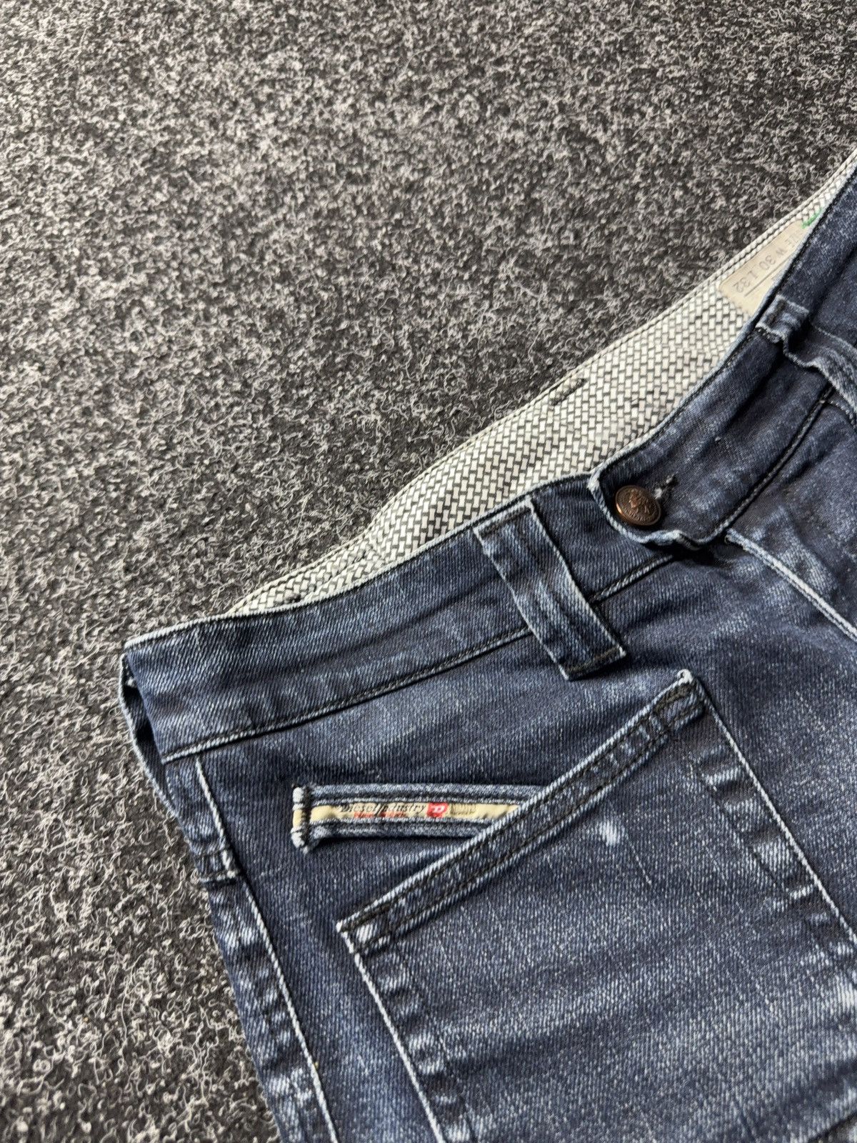 Diesel Luxury 00s Diesel FLUZI Flare Bootcut Jeans Y2K Denim Fade Size 30" / US 8 / IT 44 - 8 Thumbnail