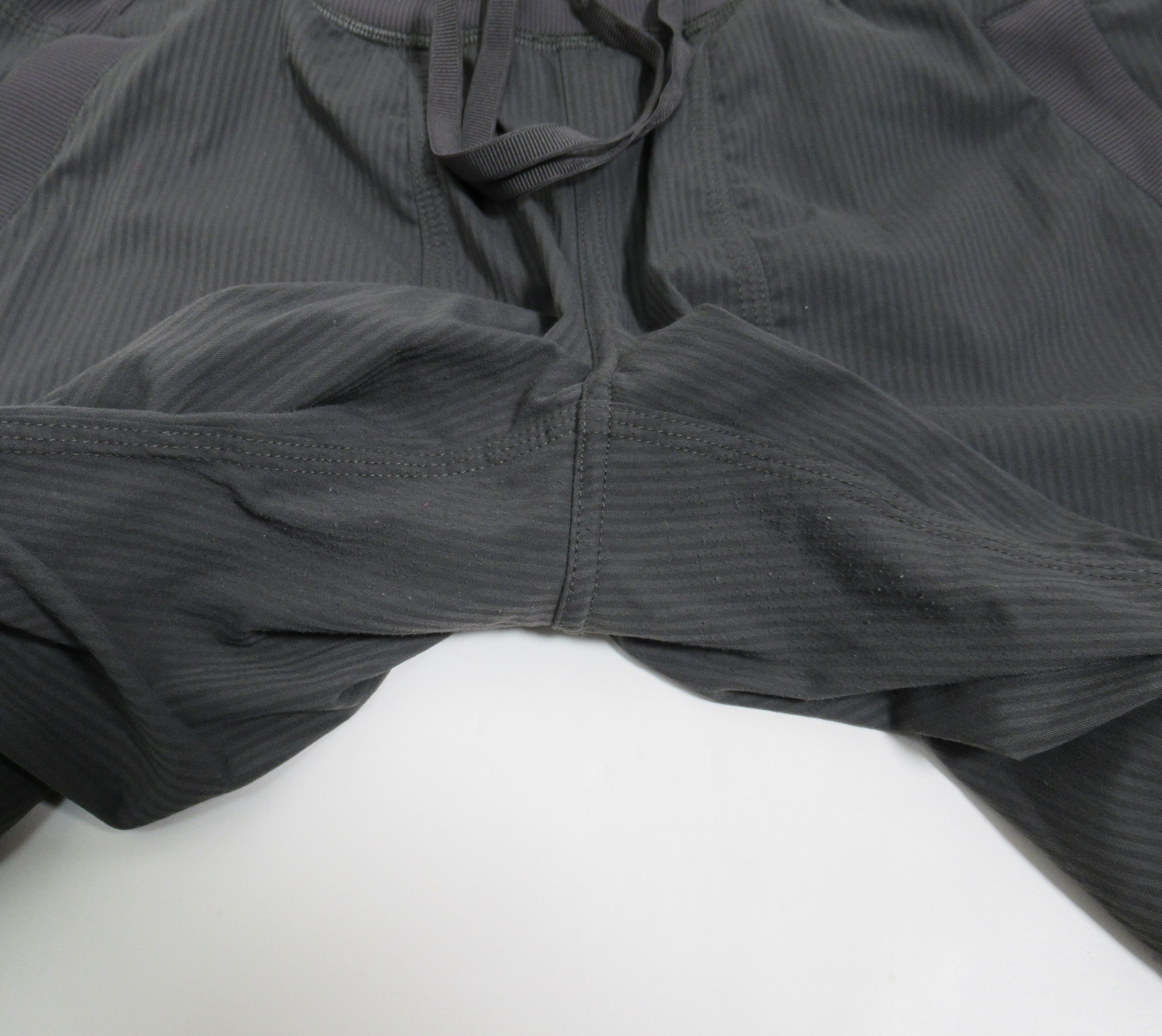Lululemon Lululemon Dance Studio Mid-Rise Pant *Regular Solar grey 4 Size 27" / US 4 / IT 40 - 8 Thumbnail