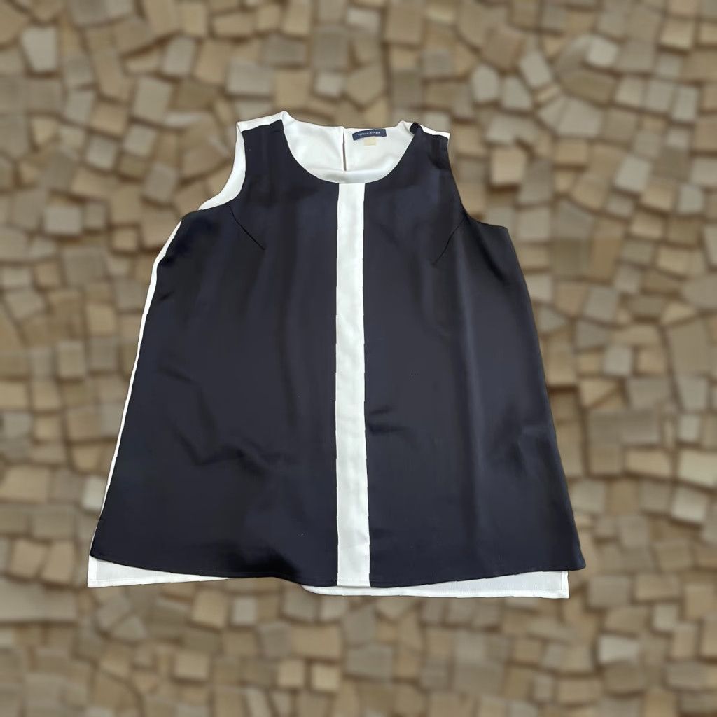 Tommy Hilfiger Tommy Hilfiger Shirt Women's Large Sleeveless Tank Black White Modern Casual Size L / US 10 / IT 46 - 1 Thumbnail