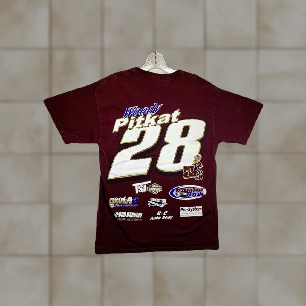 Gildan VINTAGE Gildan Stock Car T-Shirt Mens Medium Red Graphic Print Woody Pitkat #28 2000s Racing Size US M / EU 48-50 / 2 - 1 Thumbnail