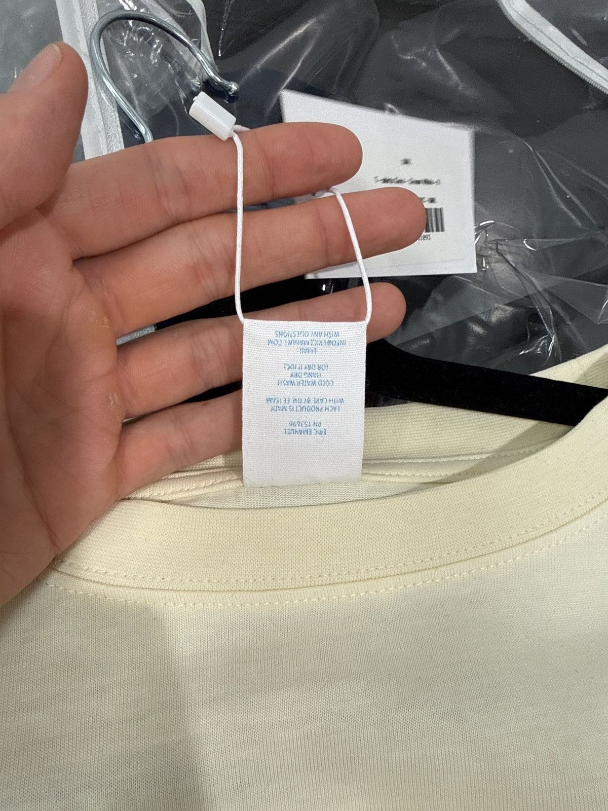 Eric Emanuel Eric Emanuel T-Shirt Cream White Size US S / EU 44-46 / 1 - 3 Thumbnail