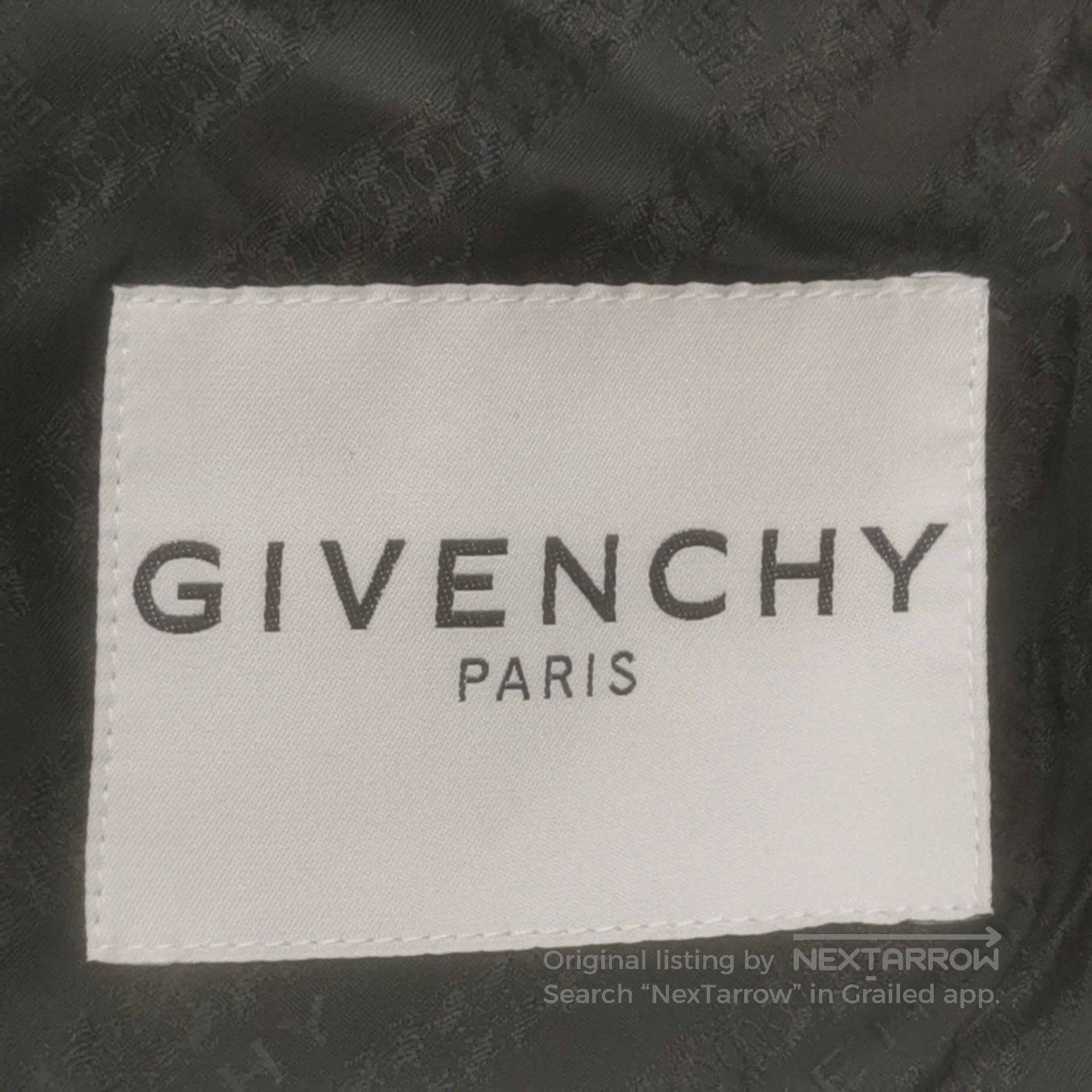 Givenchy Givenchy Black Blazer with Gold Buttons. Size US S / EU 44-46 / 1 - 3 Thumbnail