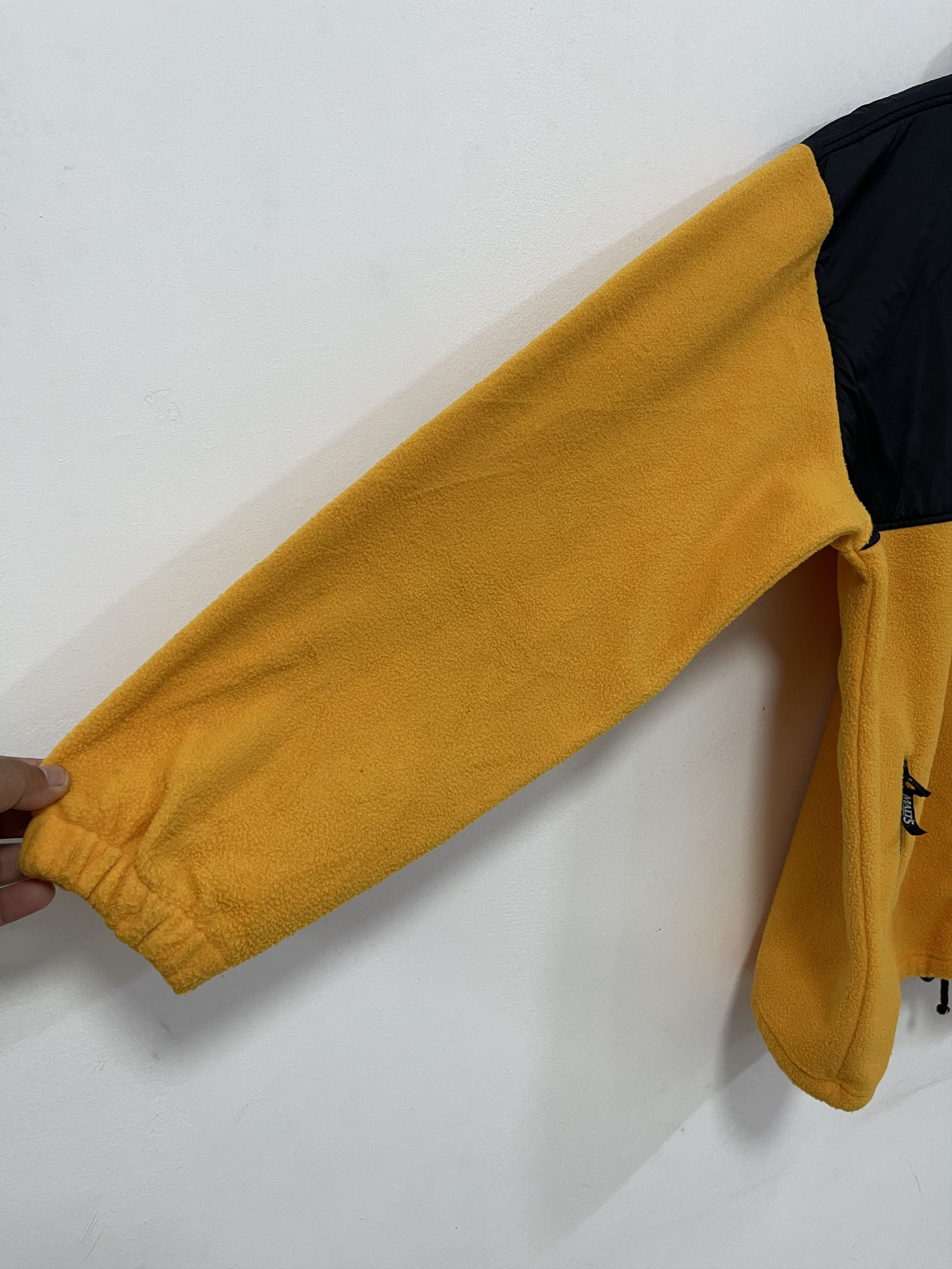 Japanese Brand × Vintage Vintage Suntory Malts Beer Embroidery Two Tone Fleece Zipper Size US L / EU 52-54 / 3 - 5 Thumbnail