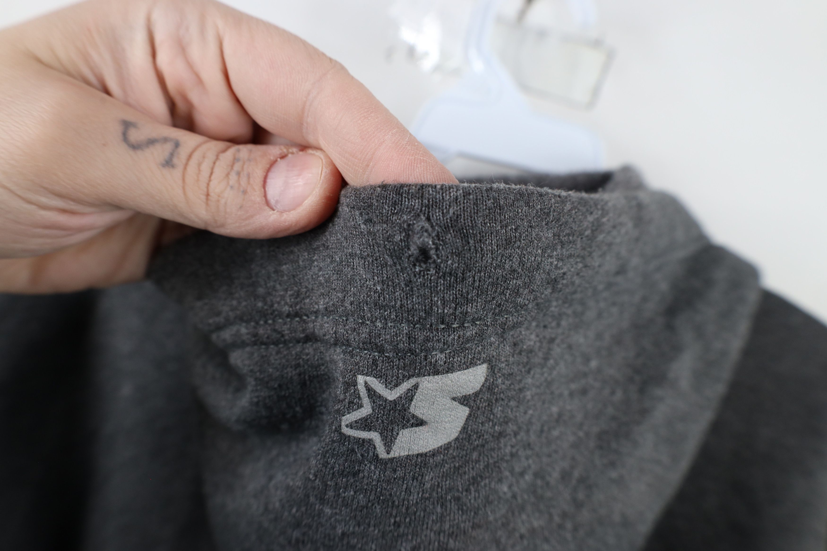 Starter × Vintage Vintage 90s Starter Reflective Heavyweight Full Zip Hoodie Size US L / EU 52-54 / 3 - 11 Thumbnail