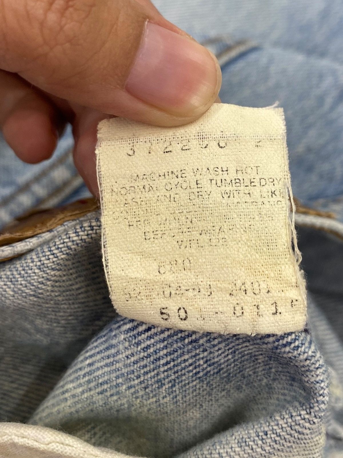 Levi's Levi’s Vintage Faded Wash Distressed Style Loose Jeans Size US 28 / EU 44 - 13 Thumbnail