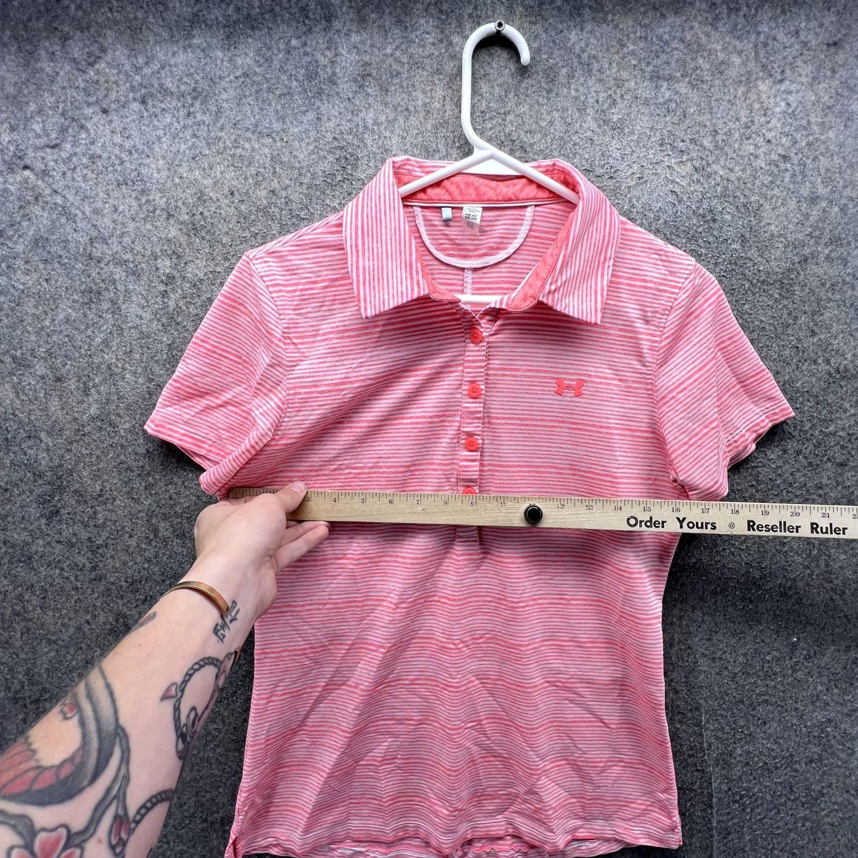 Under Armour Under Armour Polo Shirt Womens M Pink Stripe HeatGear Golf Stretch Top Size M / US 6-8 / IT 42-44 - 4 Thumbnail