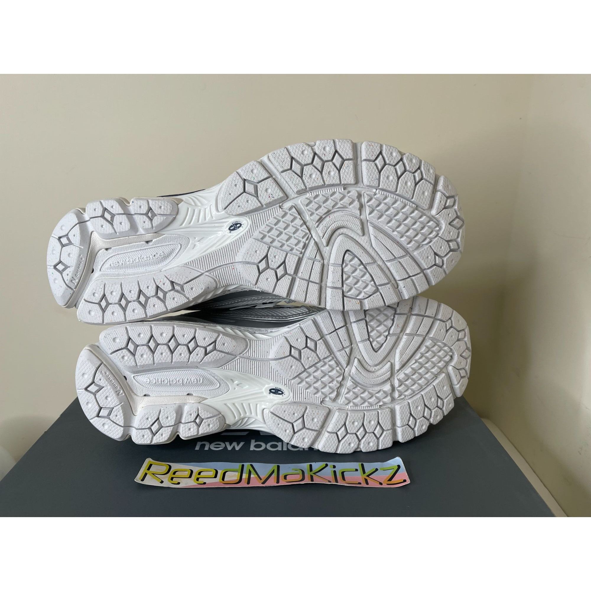 New Balance New Balance 1906R White Navy Metallic Mens 14us Size US 14 / EU 47 - 6 Thumbnail