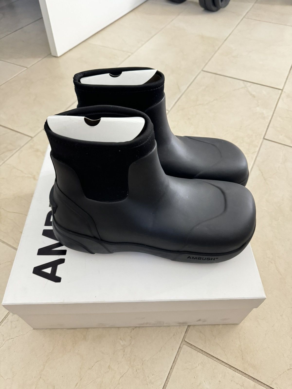 39】AMBUSH Black Rubber Boots