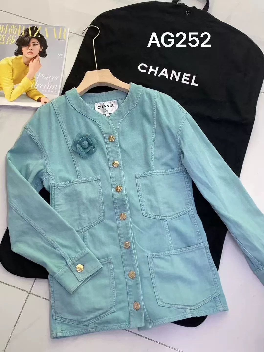 Chanel Chanel Camellia Denim Jacket with Brooch Size S / US 4 / IT 40 - 1 Thumbnail