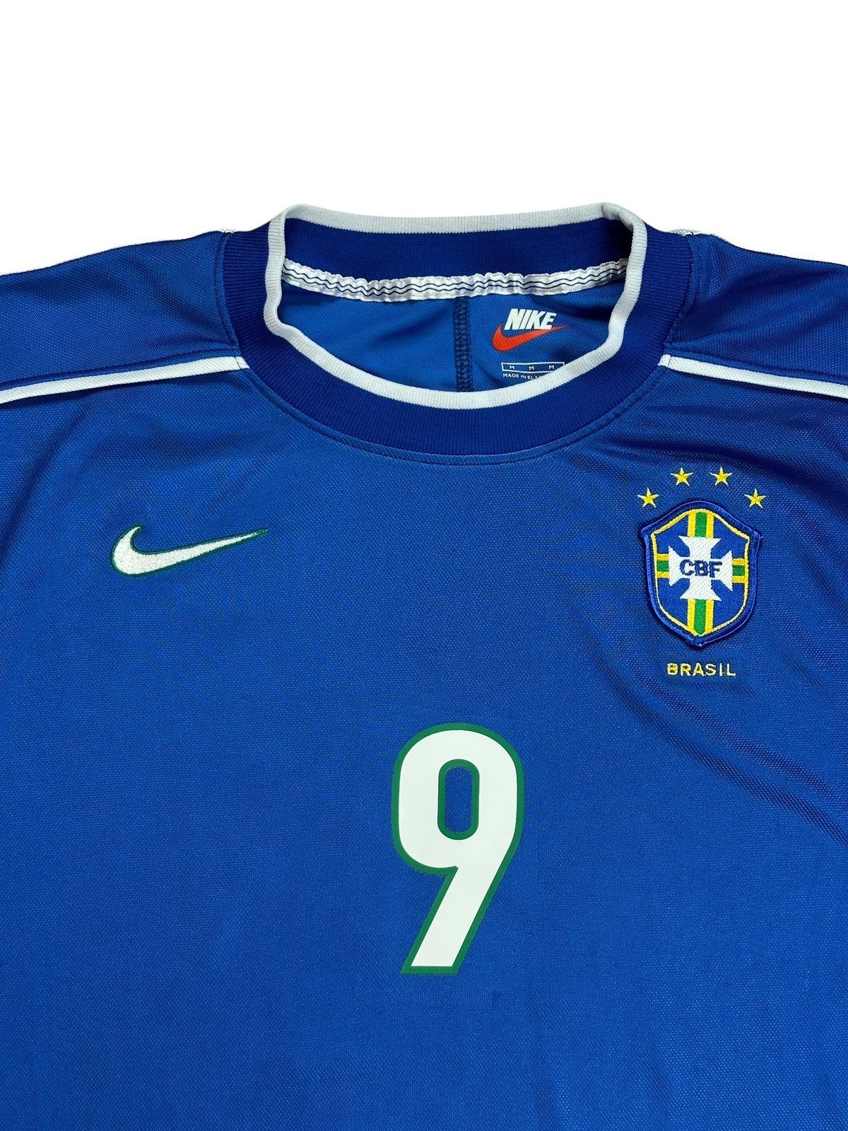 Nike Brazil 1998 Ronaldo Home Jersey Size US M / EU 48-50 / 2 - 3 Thumbnail
