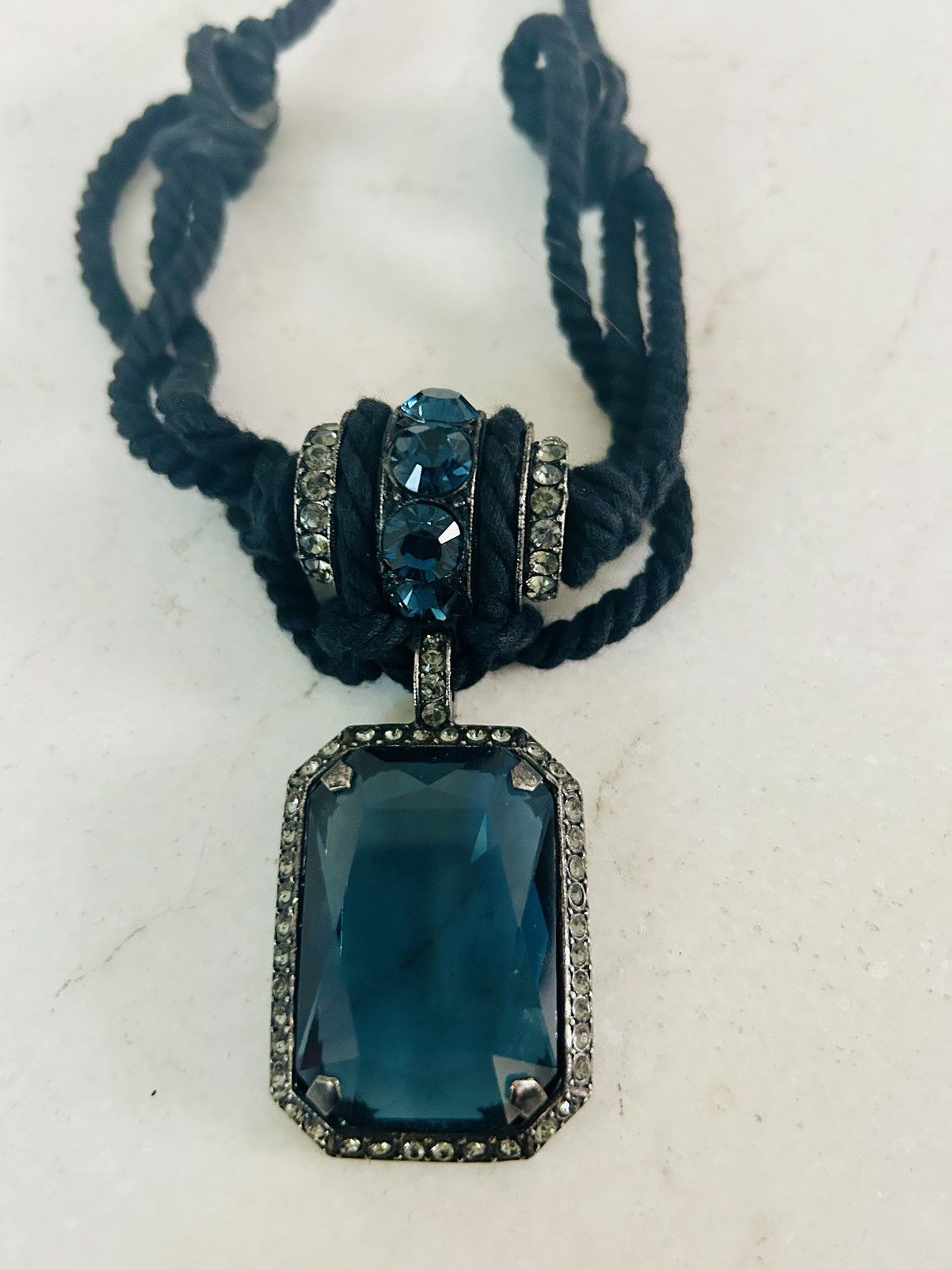 Lanvin Lanvin blue crystal pendant statement necklace Size ONE SIZE - 10 Thumbnail