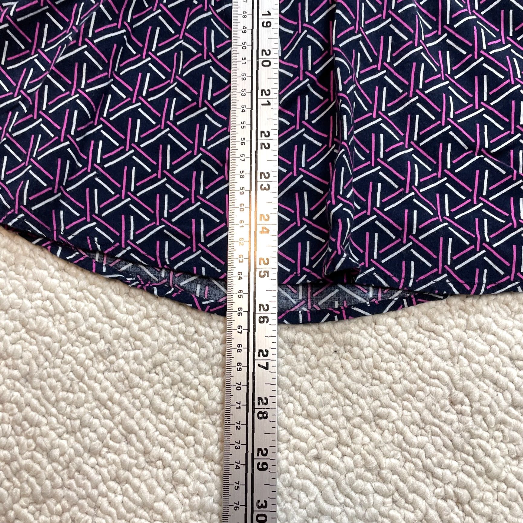 Banana Republic Banana Republic Tunic Top Womens M Blue Geometric Sleeveless Elastic Waist V-Neck Pullover Knit Rayon Dressy Casual Shirt cargo? Size M / US 6-8 / IT 42-44 - 3 Thumbnail