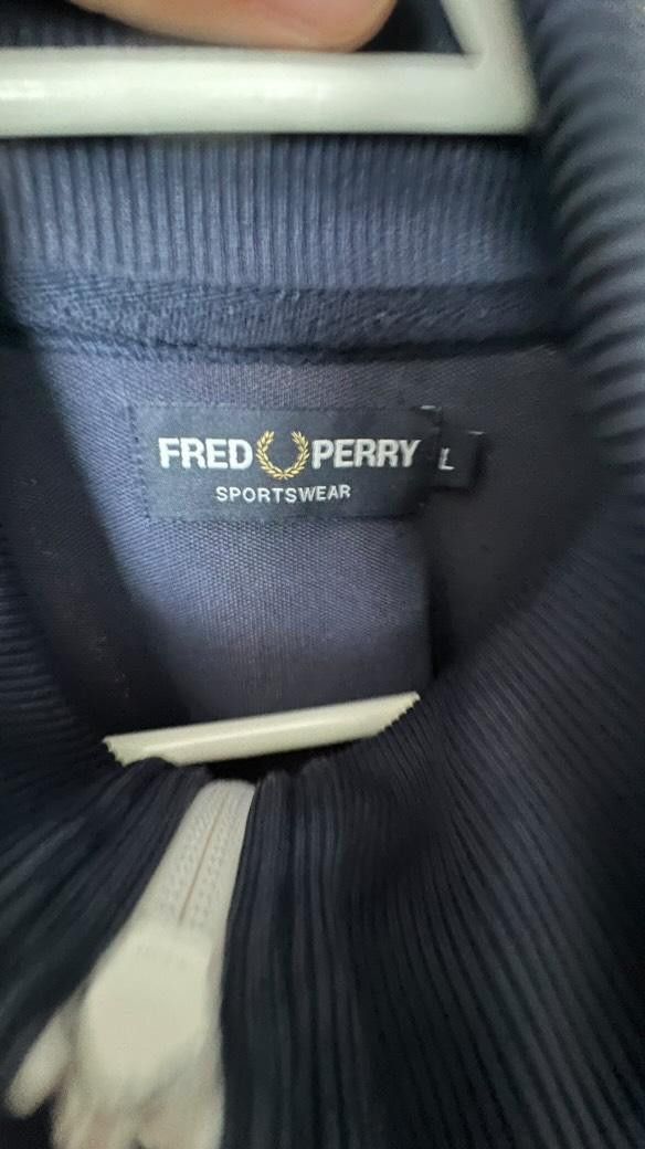 Fred Perry Fred perry taped track jacket Size US L / EU 52-54 / 3 - 3 Thumbnail