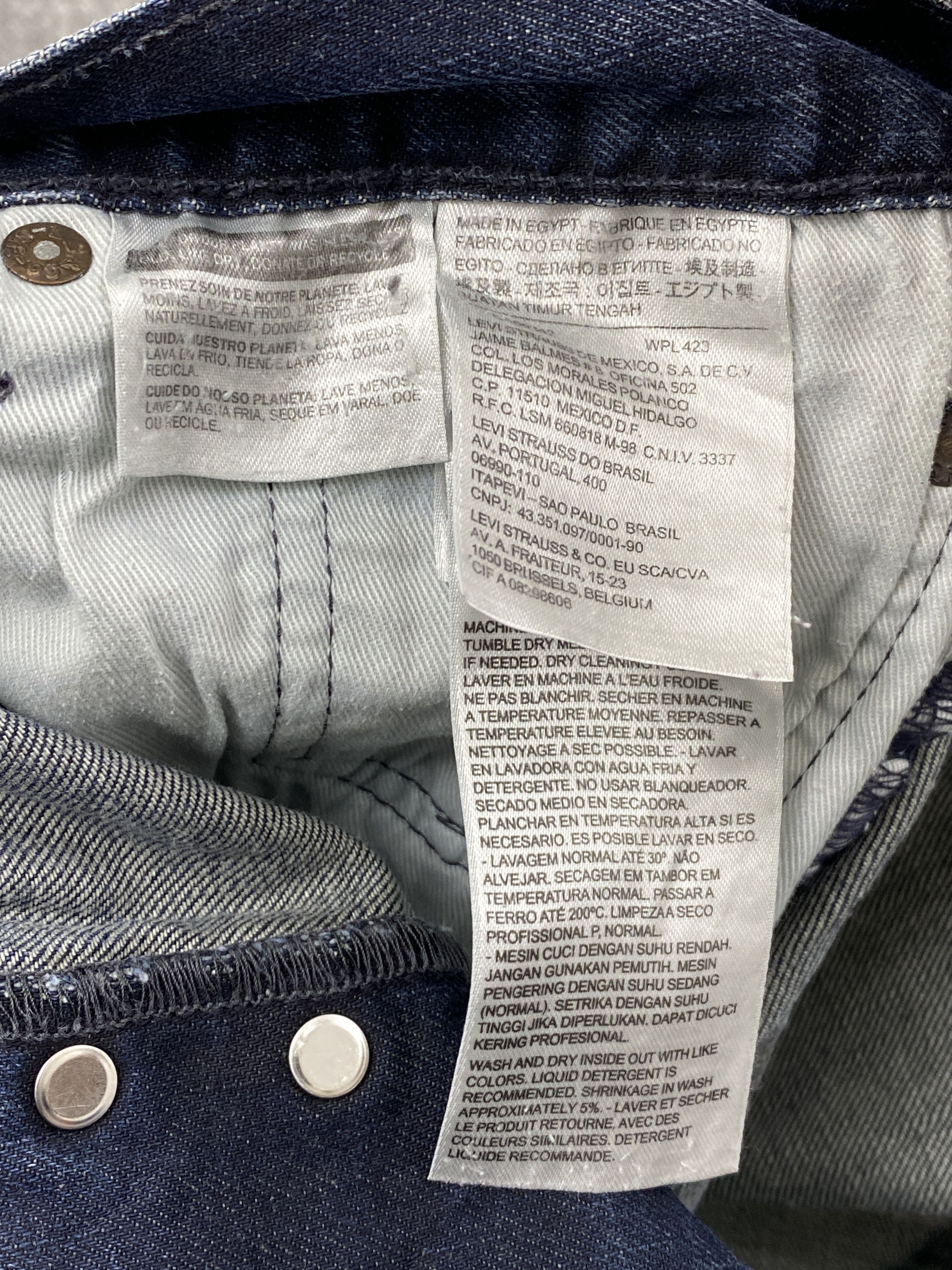 Levi's Vintage Levi's 501 Faded Blue Jeans DP2795 Size US 39 - 7 Thumbnail