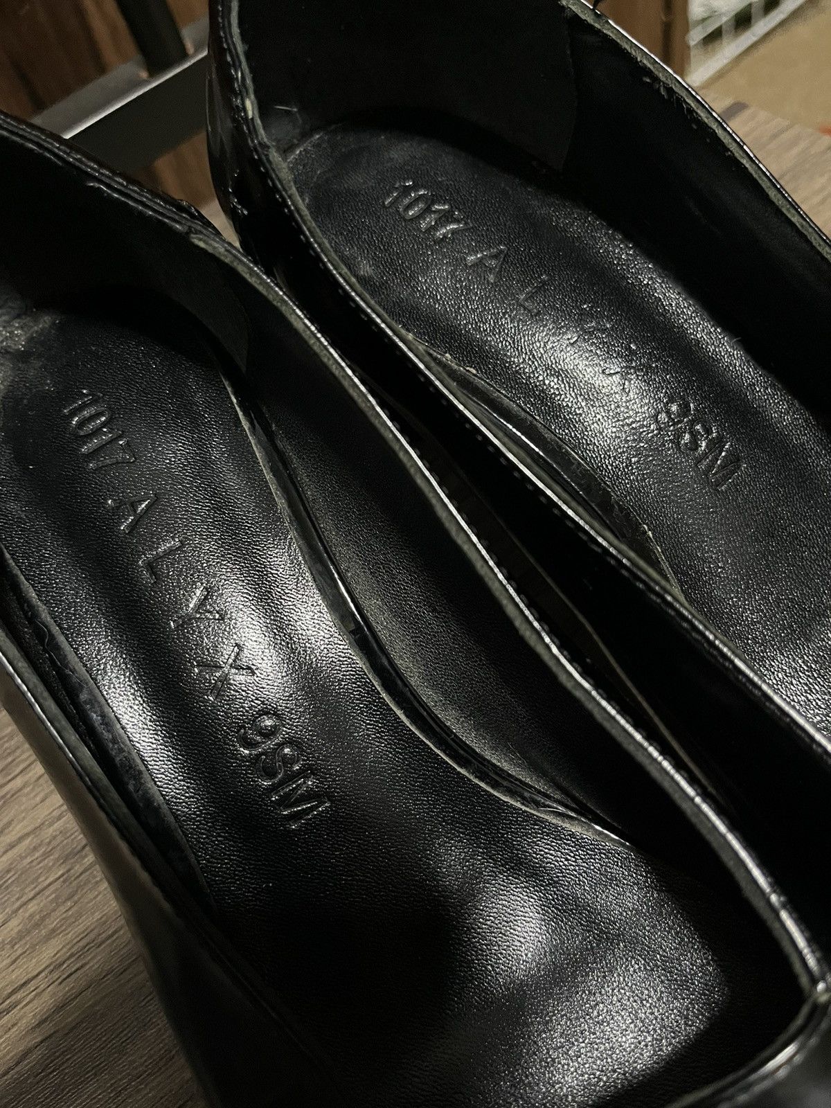 1017 ALYX 9SM 1017 ALYX 9SM BLACK PATENT MEDIUM HEELS Size US 7 / IT 37 - 4 Thumbnail