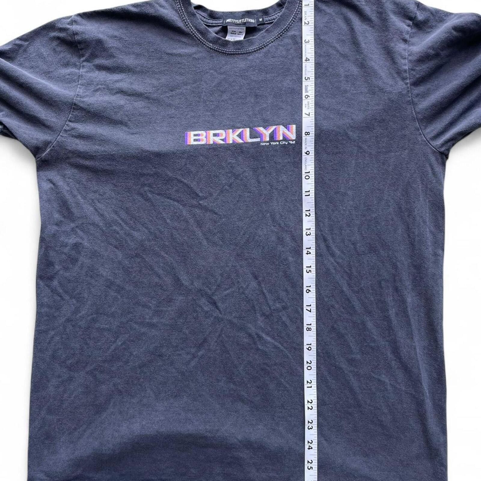 Other 2012 PrettyLittleThings Futuristic Brooklyn NYC T-Shirt Size US L / EU 52-54 / 3 - 6 Thumbnail