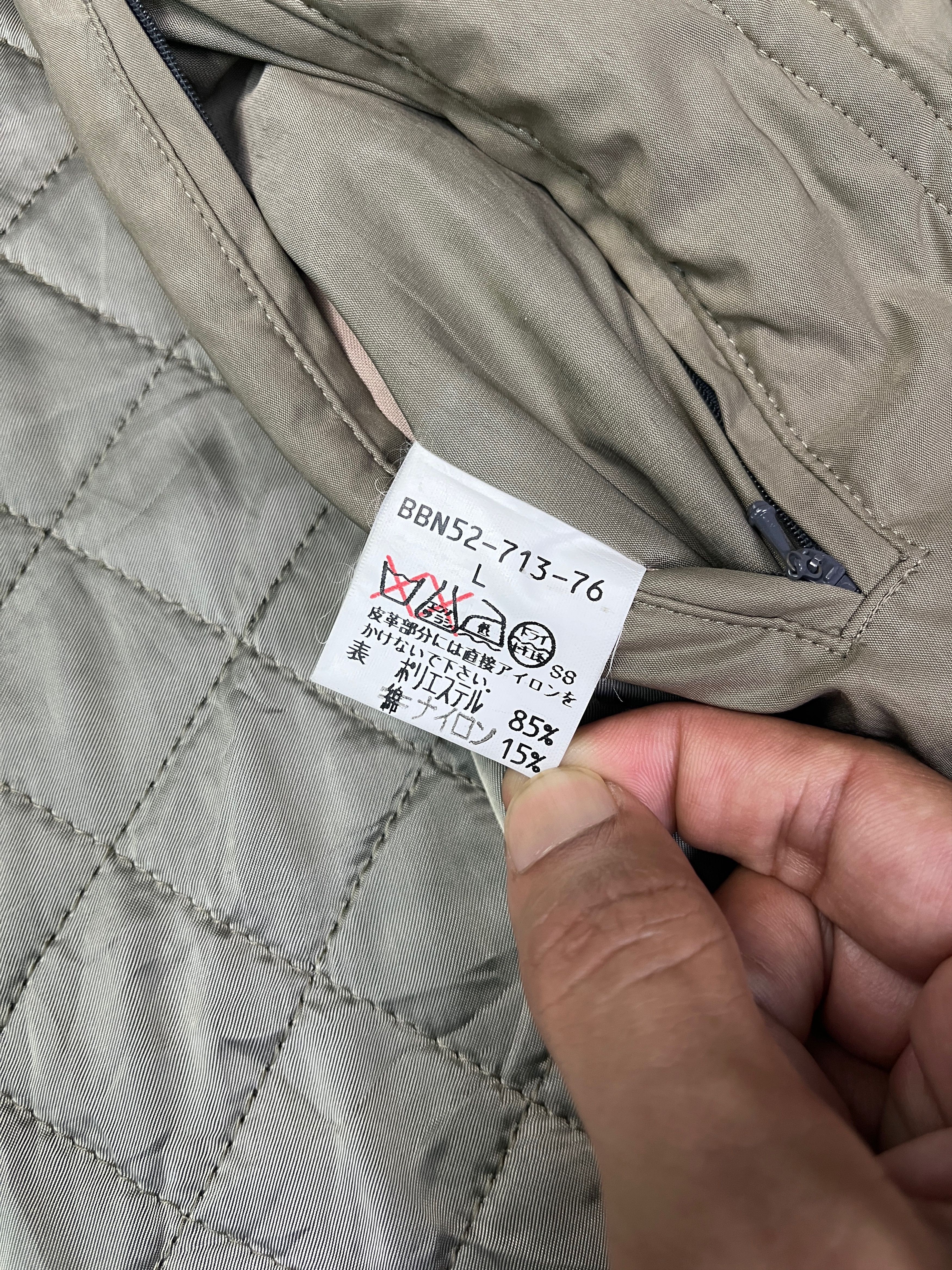 Burberry Burberry Jacket Leather Collar Quilted Lining Size US L / EU 52-54 / 3 - 13 Thumbnail