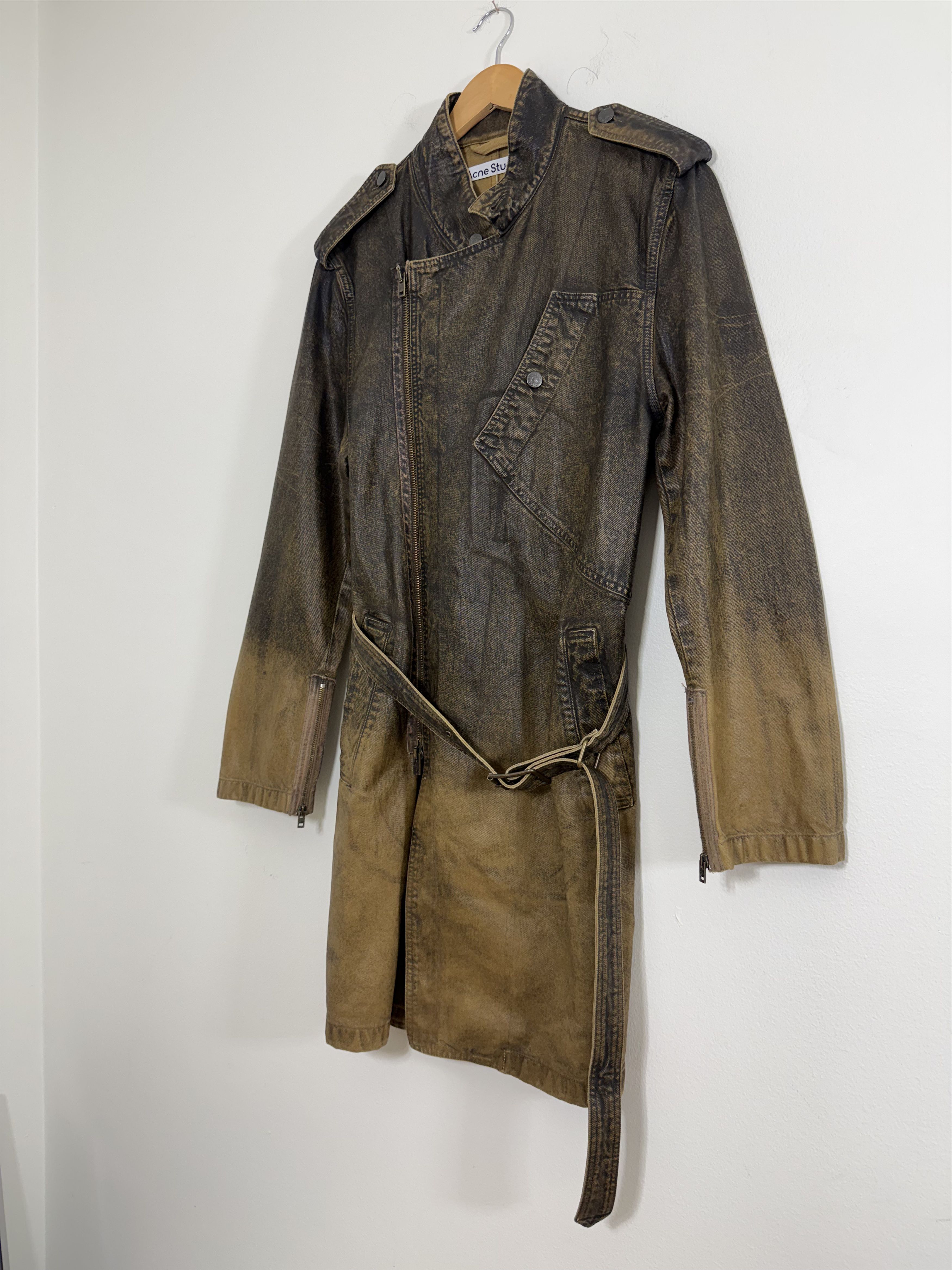 Acne Studios FW24 Waxed Denim Gradient Belted Coat Size US M / EU 48-50 / 2 - 2 Thumbnail