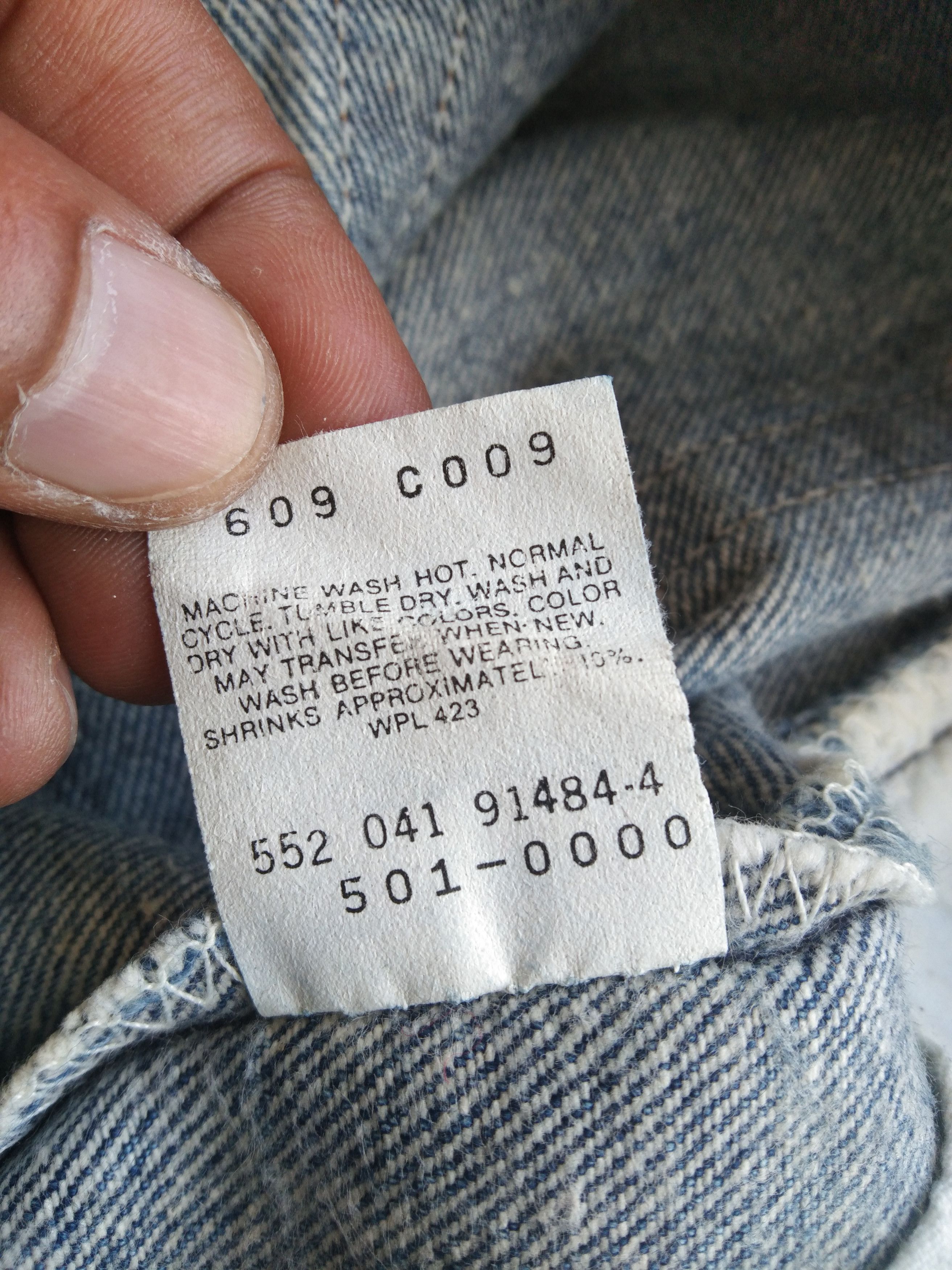 Levi's 90s Vintage Levi's 501 xx Made In USA Distressed Jeans 28x32 Size US 28 / EU 44 - 11 Thumbnail