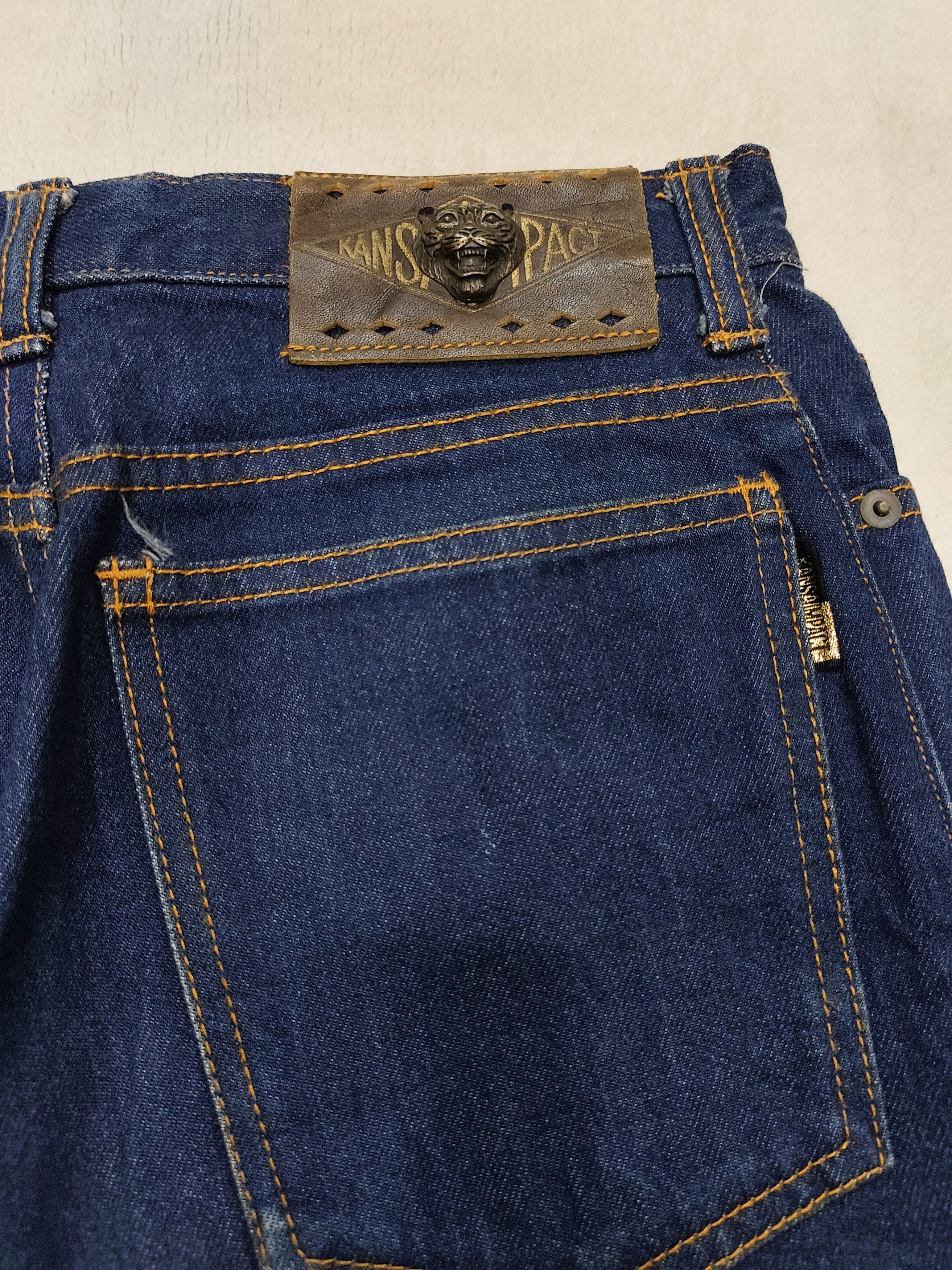 Kansai Yamamoto 90s Kansai Impact- Archive Gold Dragon Embrodiered Art Jeans Size US 29 - 7 Thumbnail