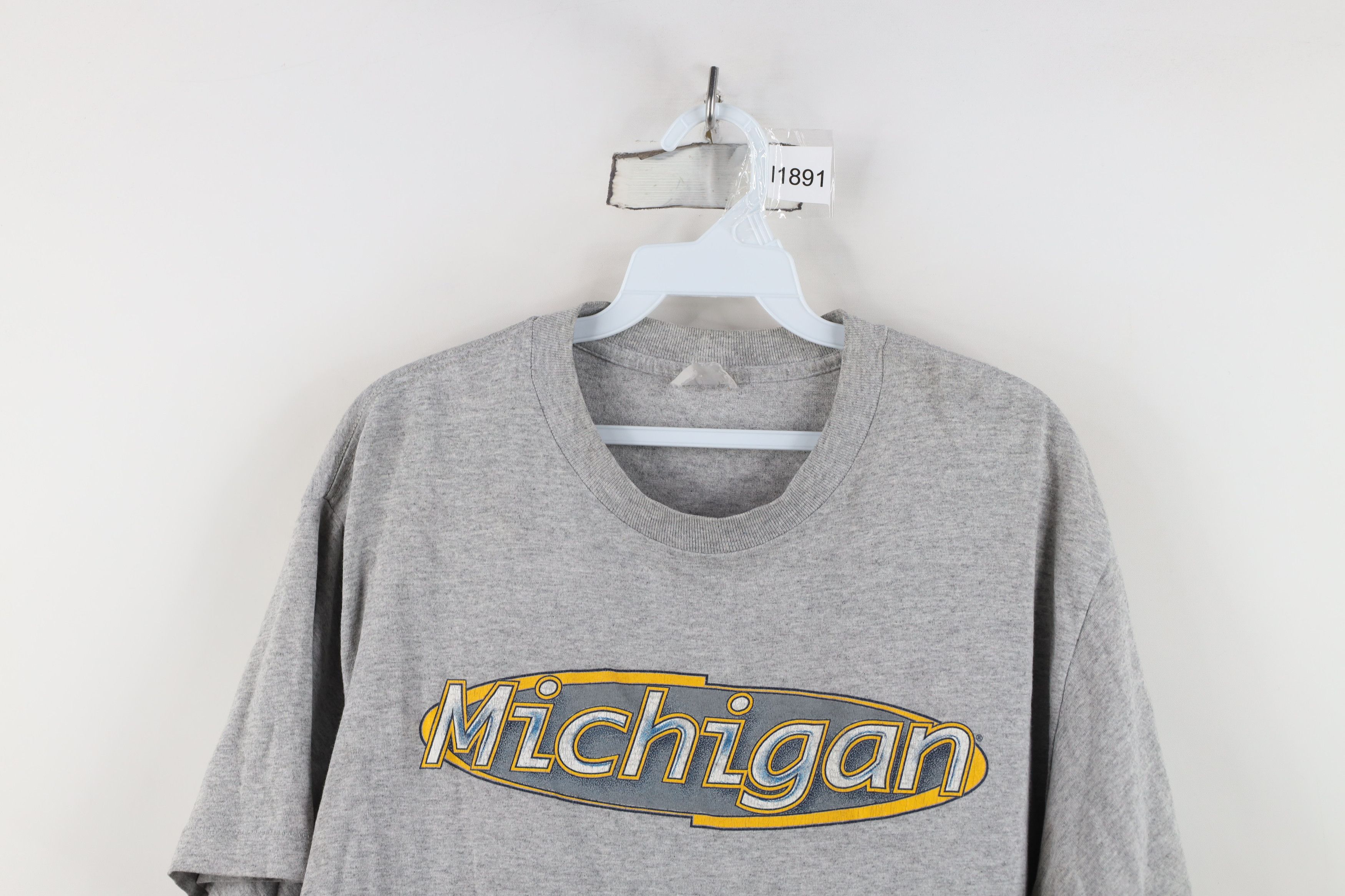 Vintage Vintage 90s University of Michigan Short Sleeve T-Shirt Size US M / EU 48-50 / 2 - 2 Thumbnail