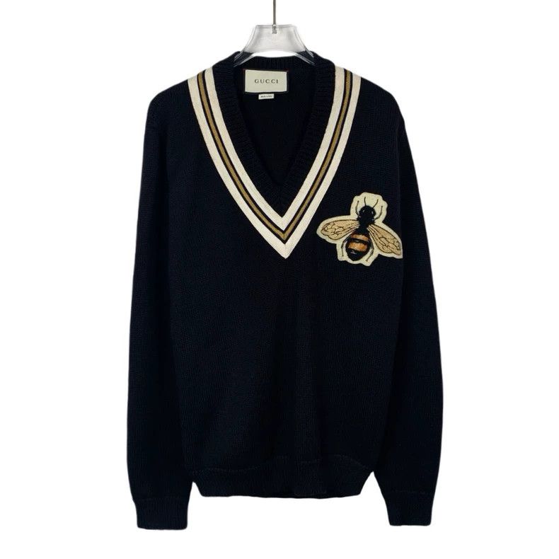 タイムセール！GUCCI 蜂刺繍 Bee アイボリーVネックセーター タイムセール！GUCCI 蜂刺繍 Bee アイボリーVネックセーター