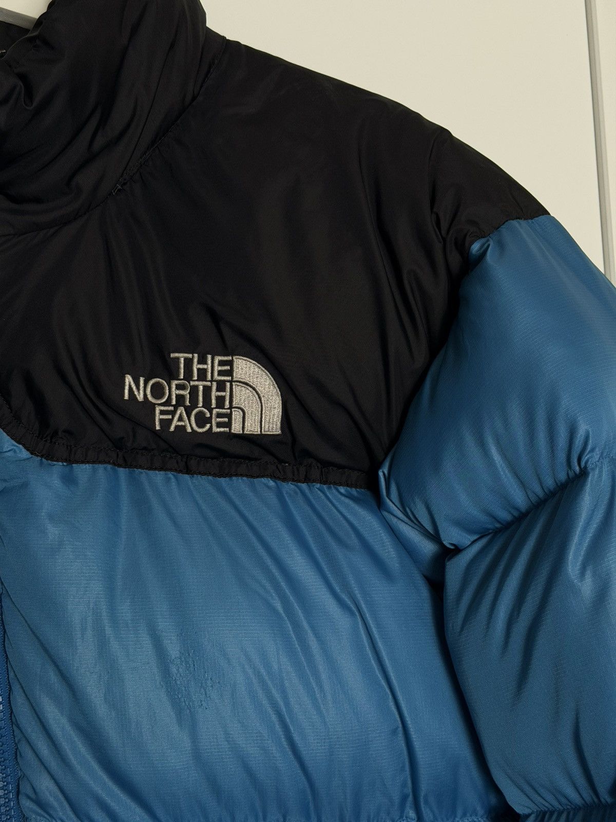The North Face Jacket Puffer Blue – Size M Nuptse