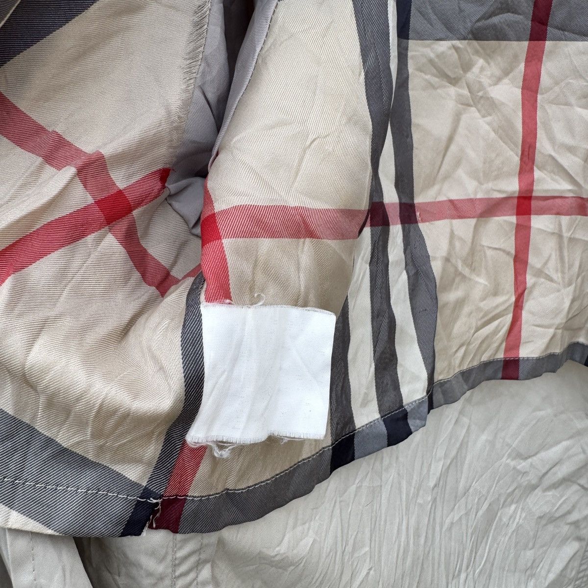 Burberry Burberry Parkas Jacket London Size US L / EU 52-54 / 3 - 14 Thumbnail