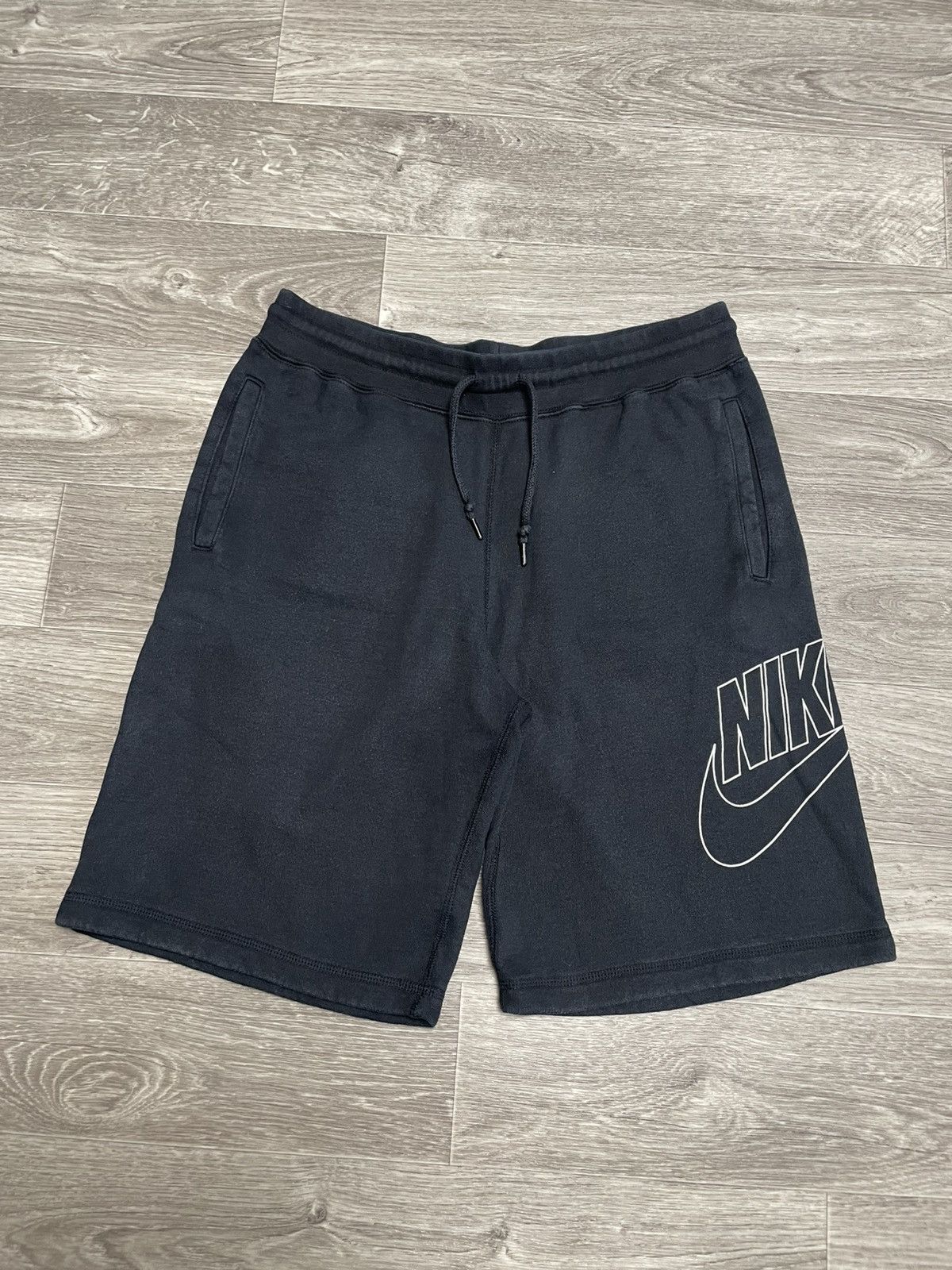 Nike Vintage Nike Black Sweet Shorts Y2K Size US 34 / EU 50 - 3 Thumbnail