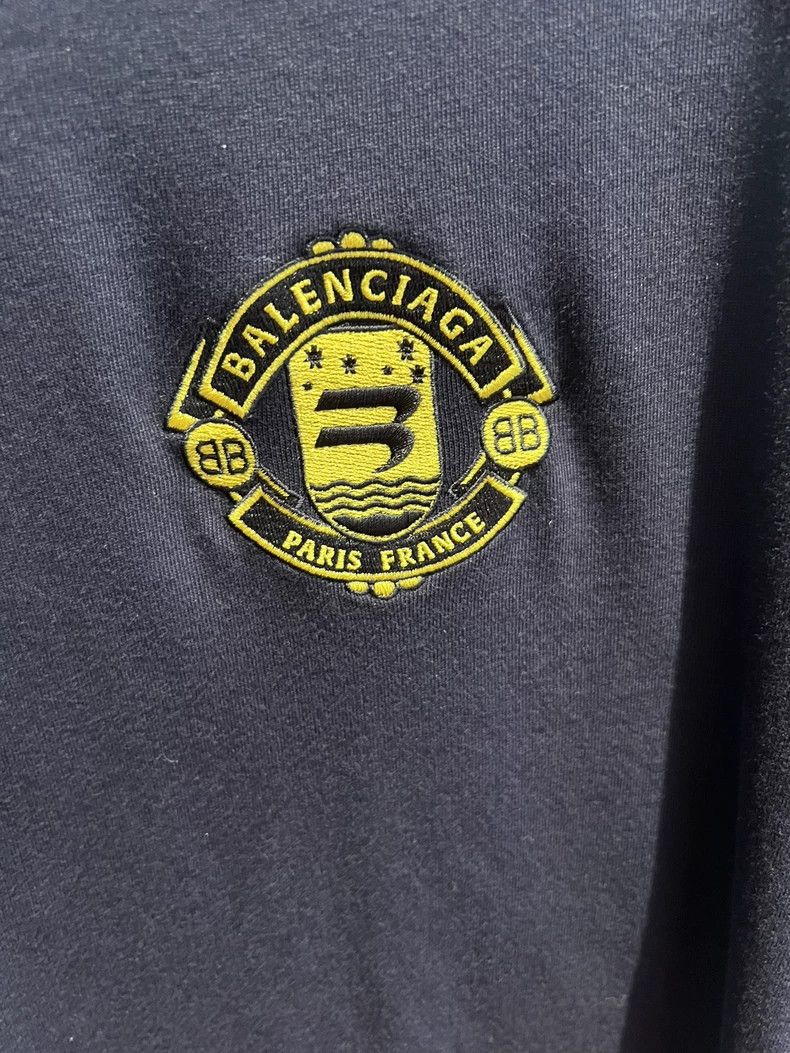 Balenciaga Balenciaga Black Golden Thread Badge Short Sleeve Size US M / EU 48-50 / 2 - 3 Thumbnail