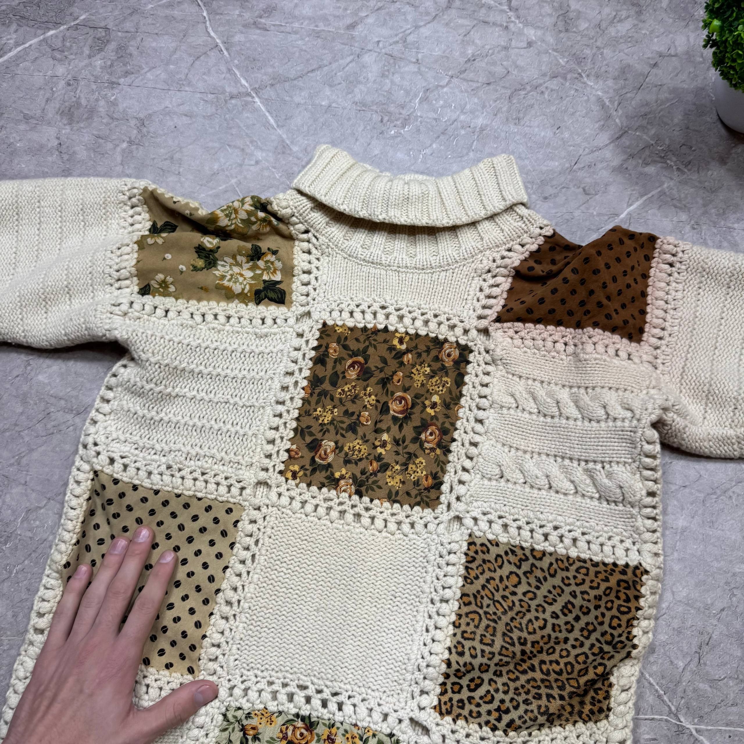 Roberto Cavalli Vintage Roberto Cavalli Knitwear Sweater Womens Size S Size S / US 4 / IT 40 - 2 Thumbnail