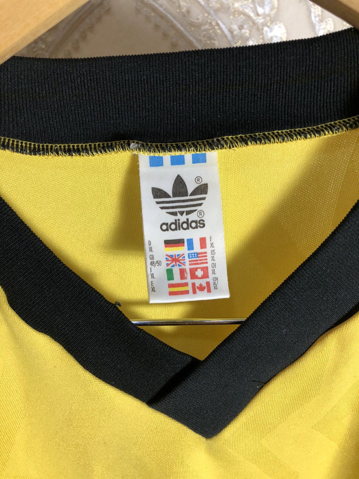 Vintage VERY RARE ADIDAS WEST IN GERMANY RETRO SOCCER JERSEY 90s Y2K Size US XL / EU 56 / 4 - 4 Thumbnail