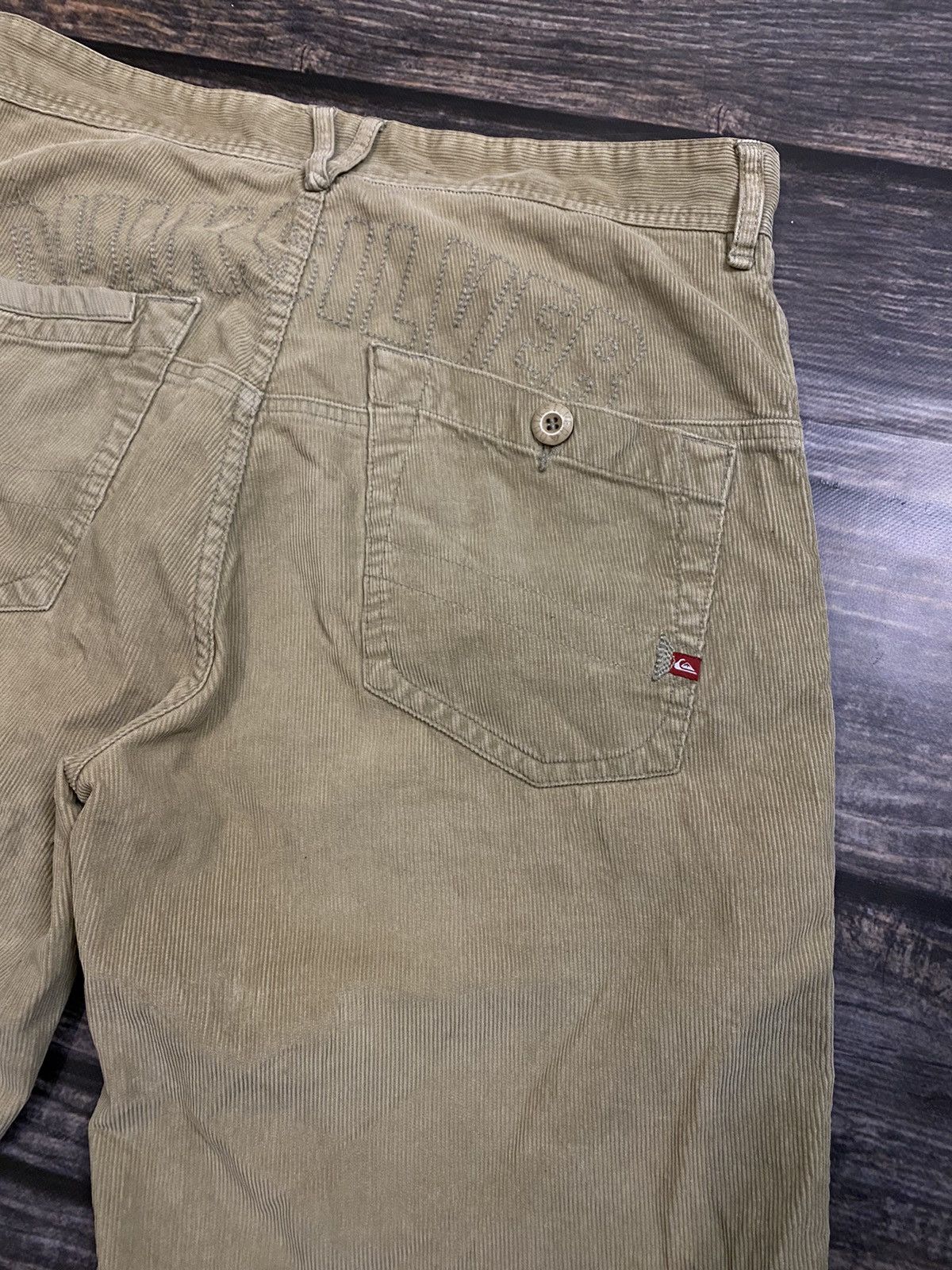 Quiksilver × Vintage Quicksilver velour bunny rap shorts big logo Size US 33 - 3 Thumbnail