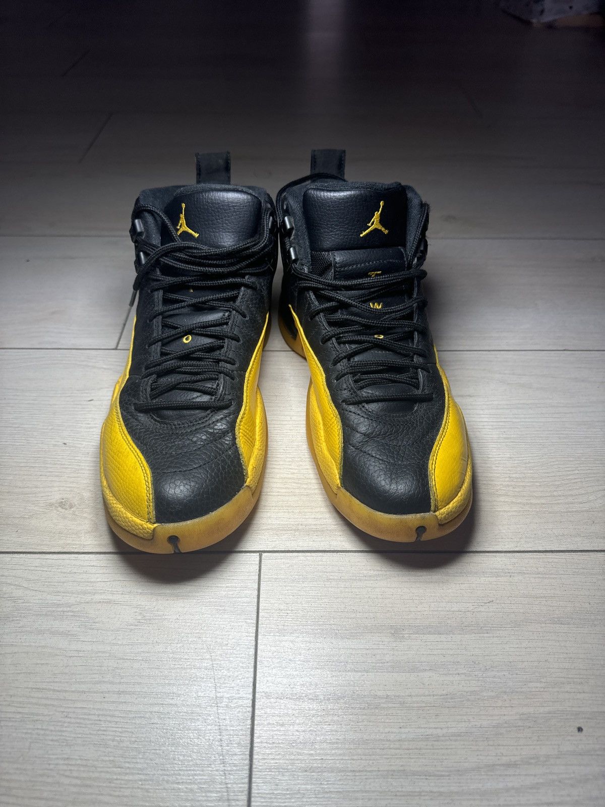 Nike Nike Air Jordan 12 Retro Gold(Yellow). Size US 8 / EU 41 - 3 Thumbnail