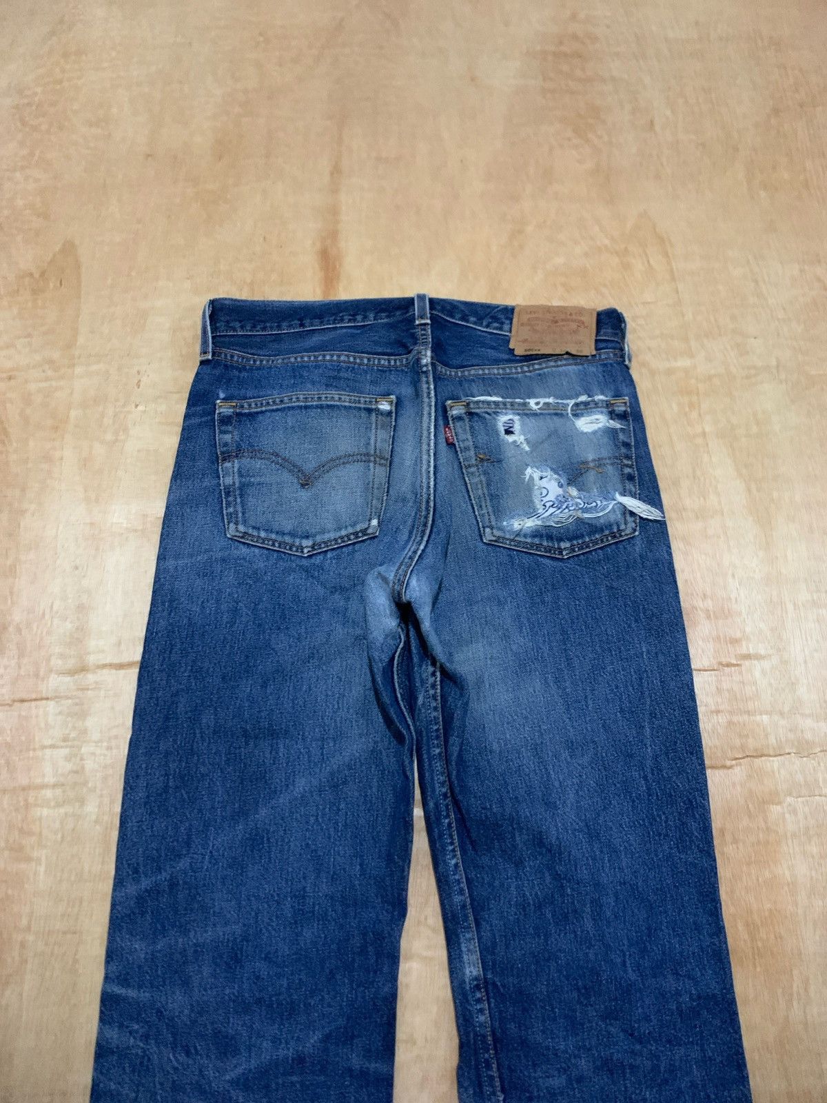 Levi's Vintage Clothing Vintage Levis 501xx Distressed Denim Jeans Size 34x36 Size US 34 / EU 50 - 2 Thumbnail