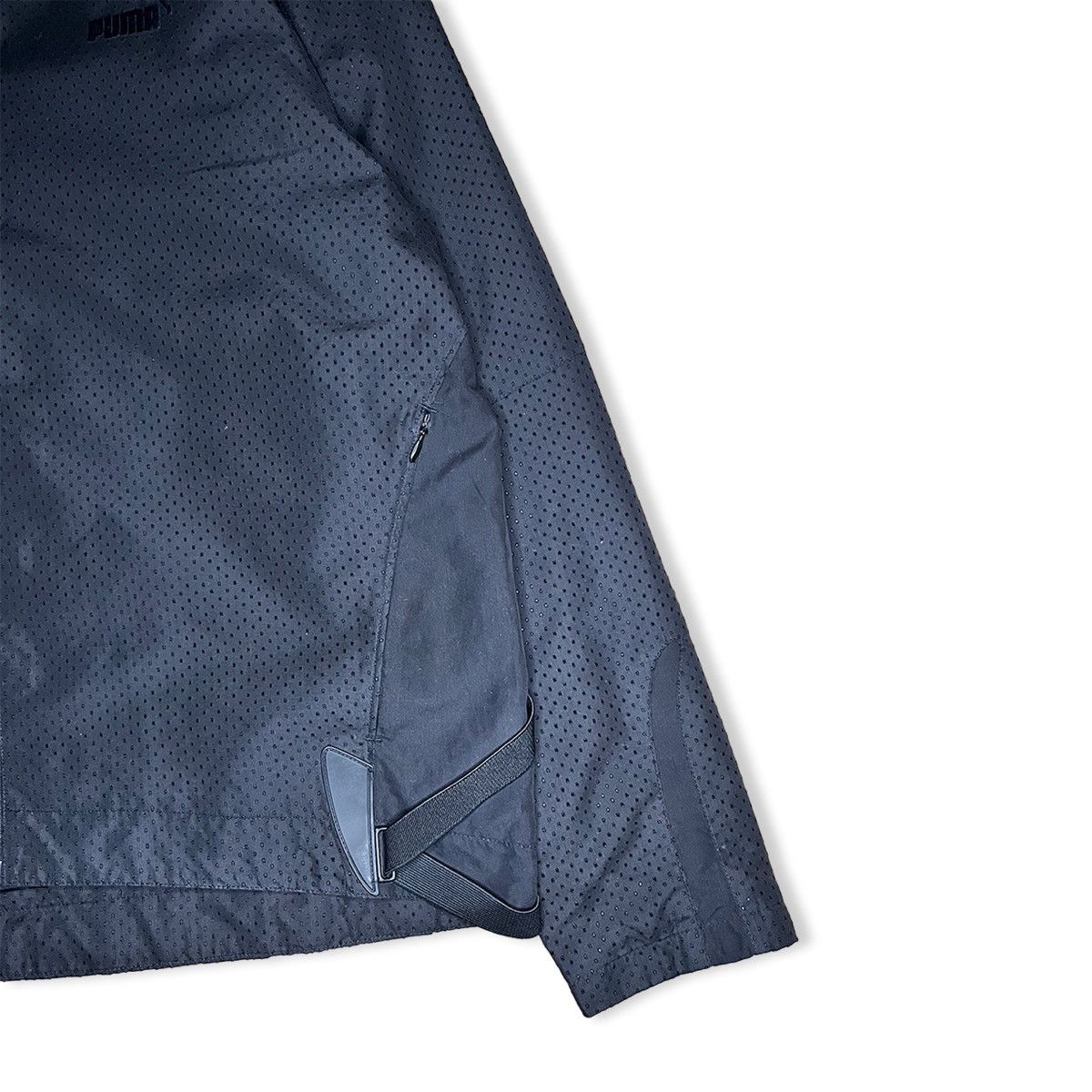 Puma 2004 Puma Mostro Perforated Technical Jacket Size US S / EU 44-46 / 1 - 5 Thumbnail
