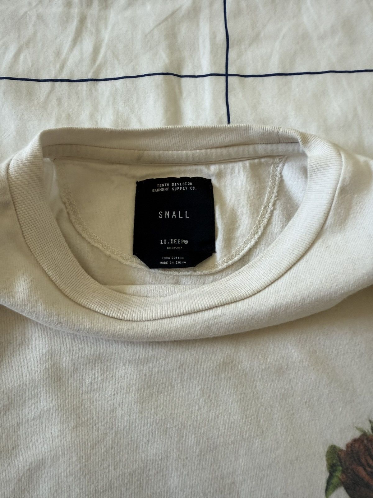 10 Deep 10 deep long sleeve tee Size US S / EU 44-46 / 1 - 5 Thumbnail