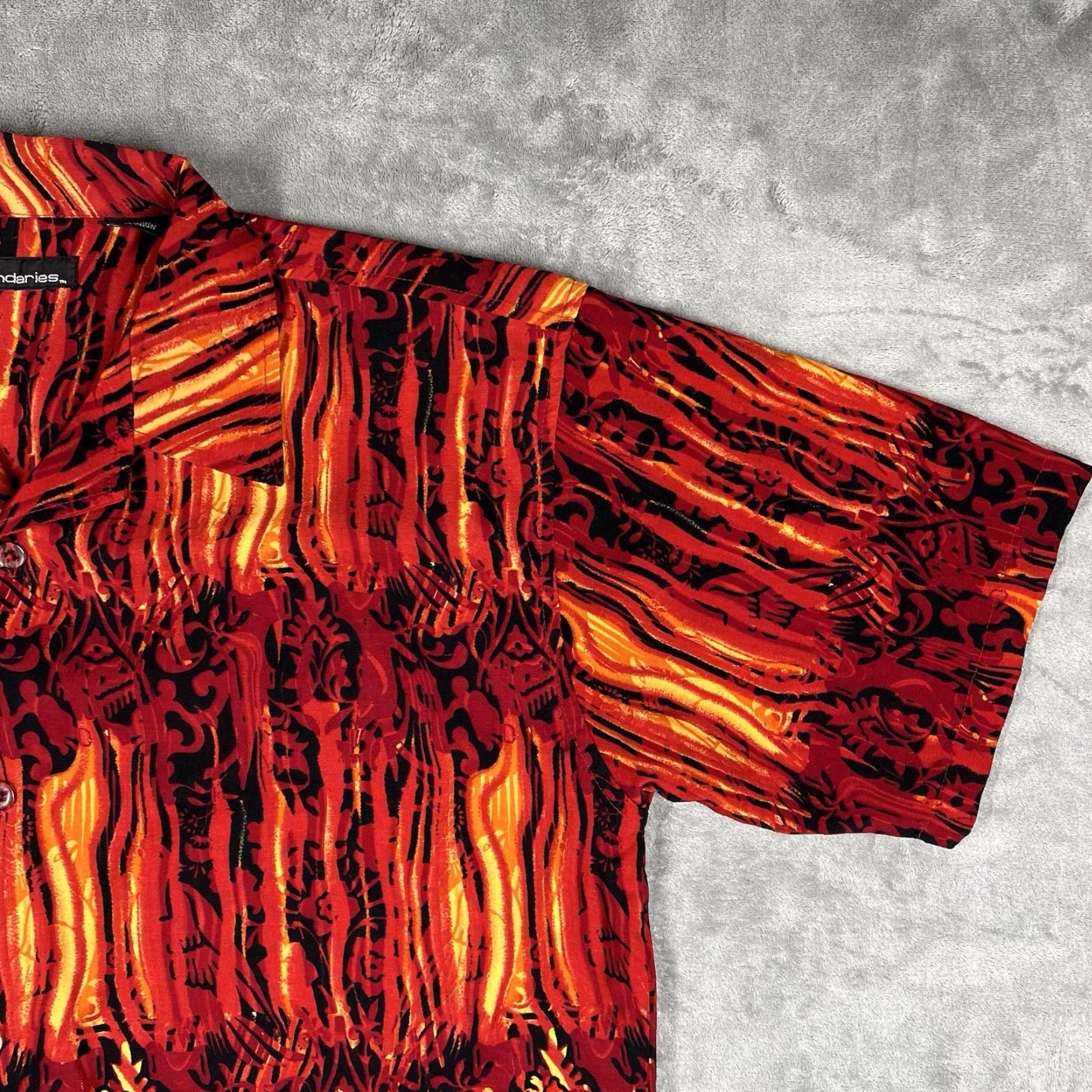 Vintage VINTAGE No Boundaries Button-Up Shirt Mens Large L Graphic Fire Flames Retro Knit? Size US L / EU 52-54 / 3 - 4 Thumbnail